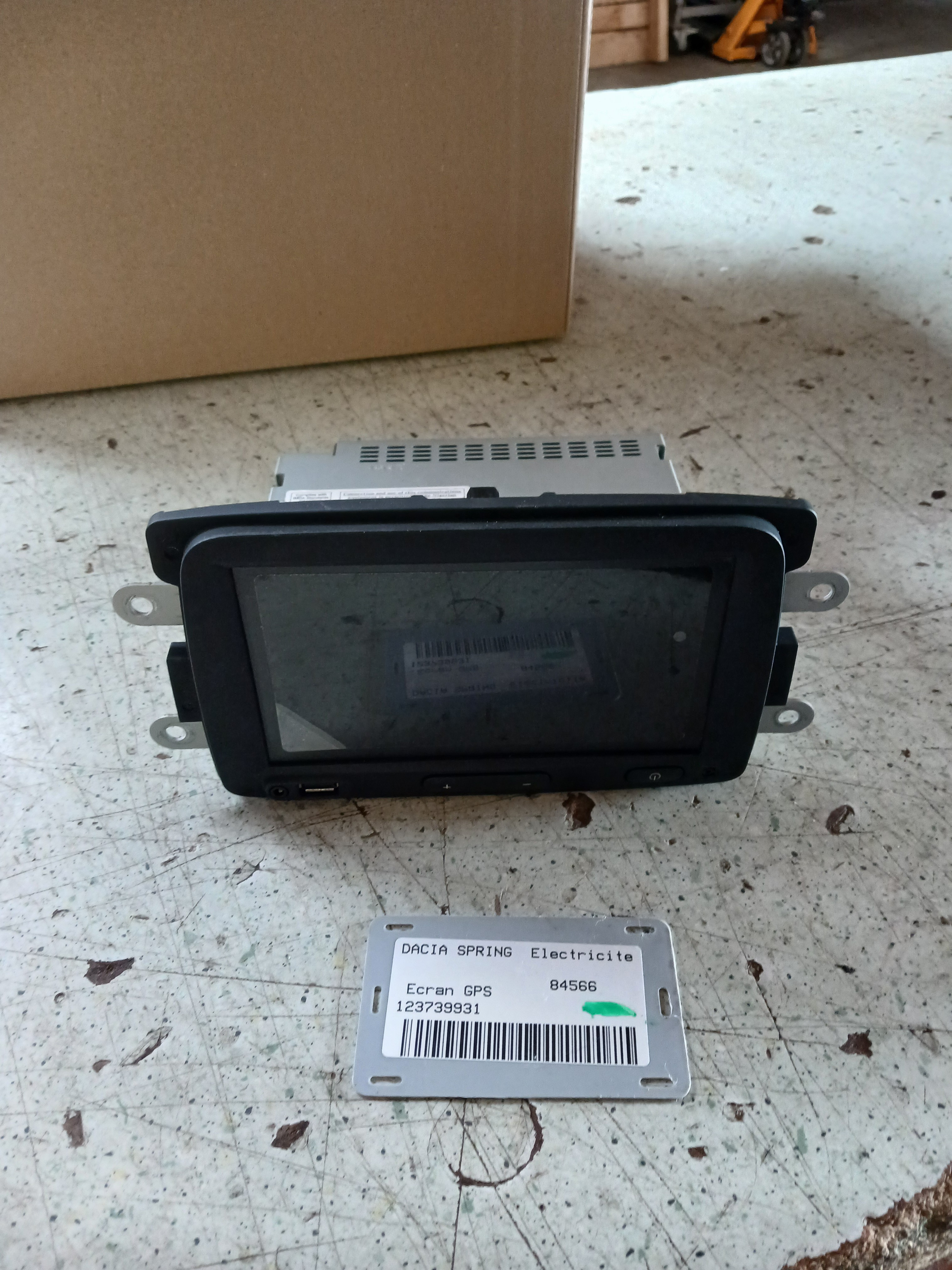 Ecran GPS pour DACIA SPRING Ecran GPS pour DACIA SPRING