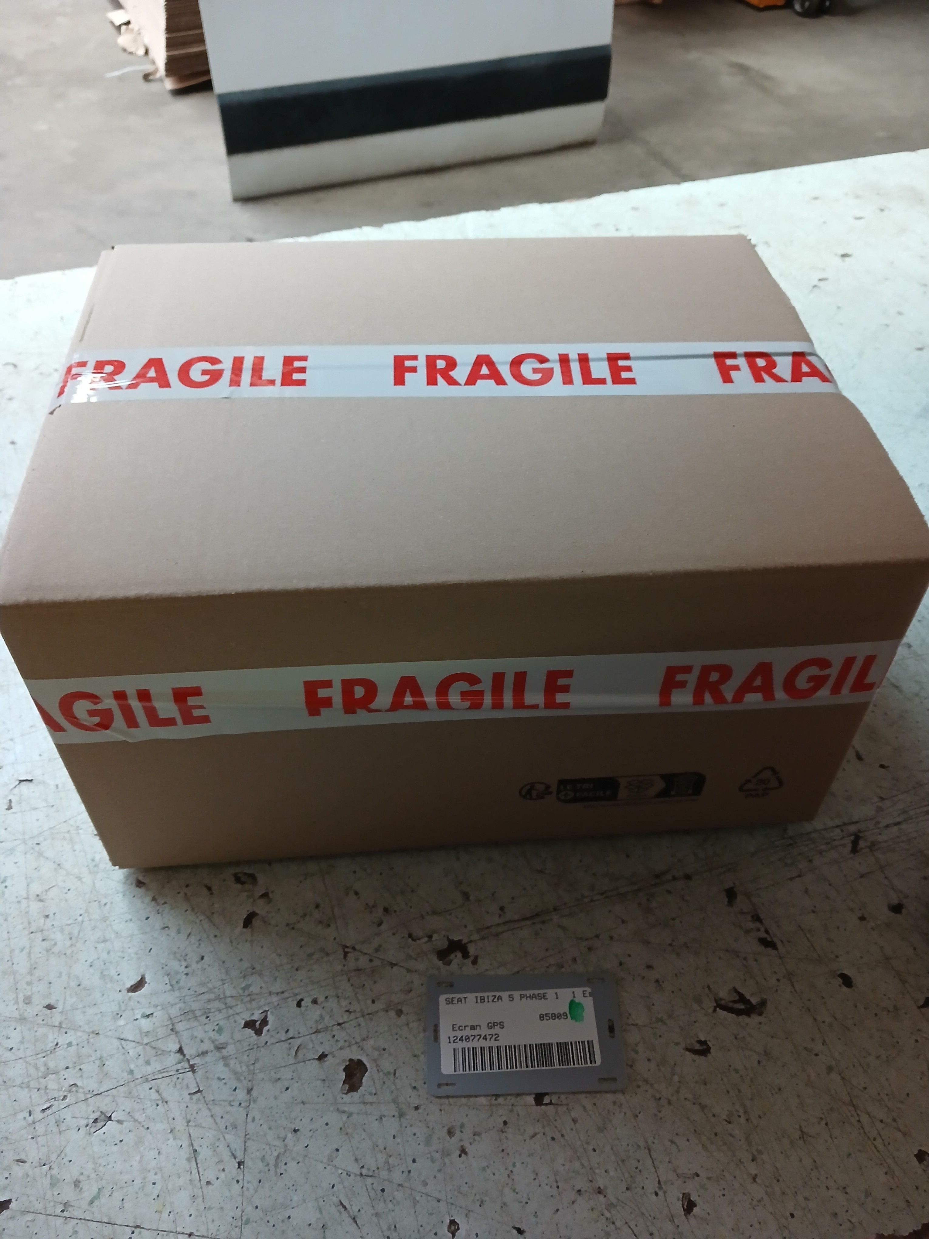 Ecran GPS pour SEAT IBIZA 5 PHASE 1 Ecran GPS pour SEAT IBIZA 5 PHASE 1