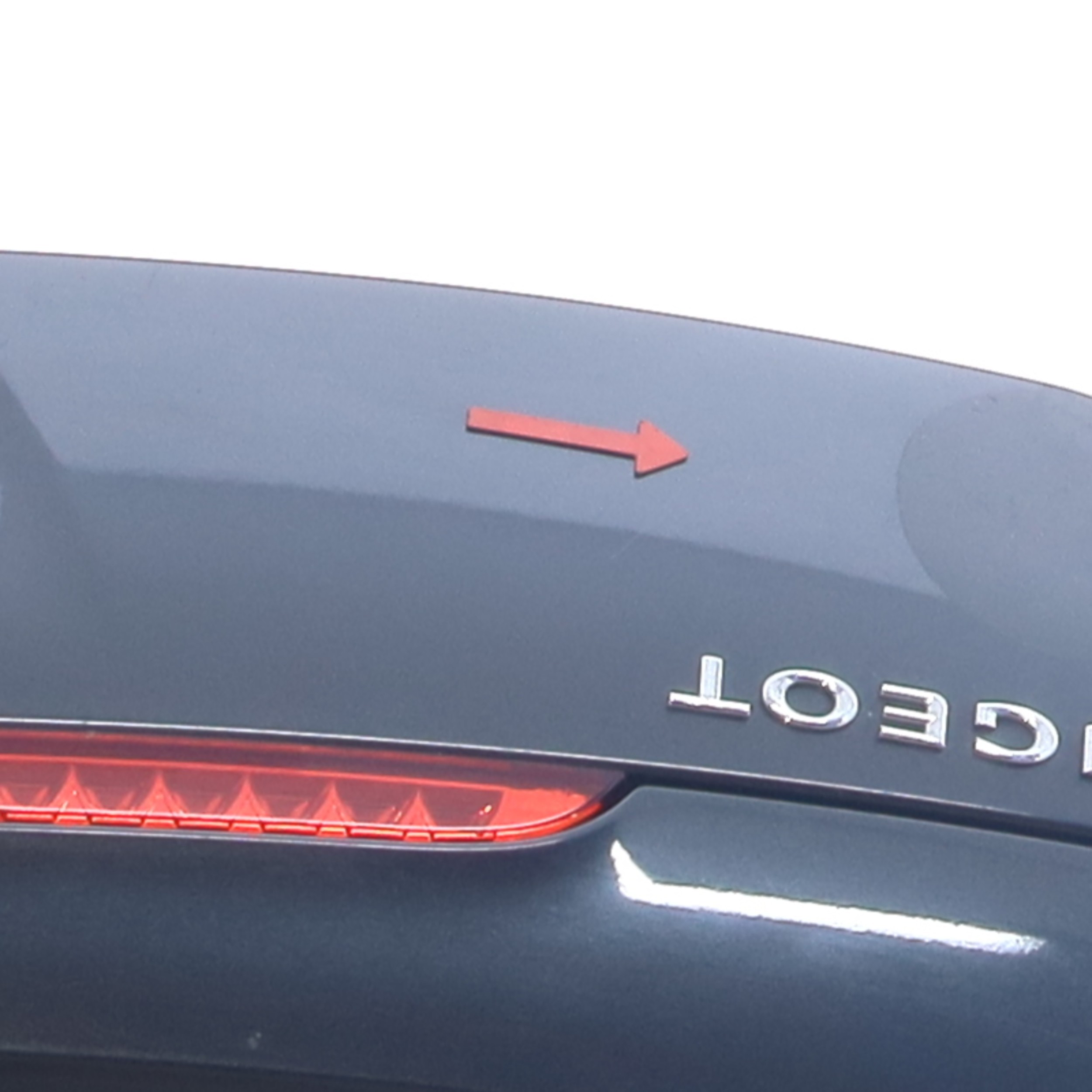 Malle/Hayon arriere pour PEUGEOT RCZ PHASE 2 COUPE Malle/Hayon arriere pour PEUGEOT RCZ PHASE 2 COUPE