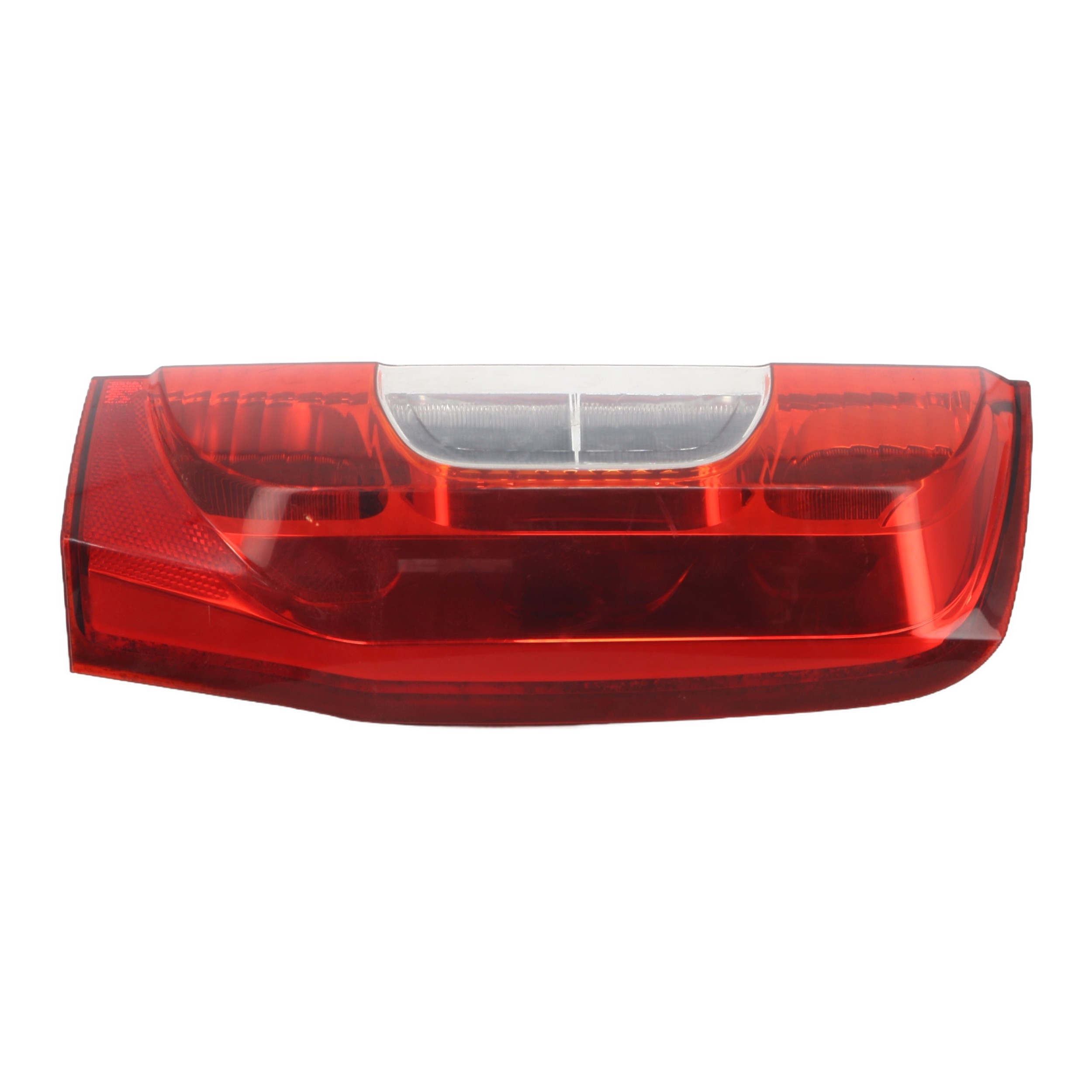 Feu arriere principal droit (feux) pour PEUGEOT BIPPER Feu arriere principal droit (feux) pour PEUGEOT BIPPER