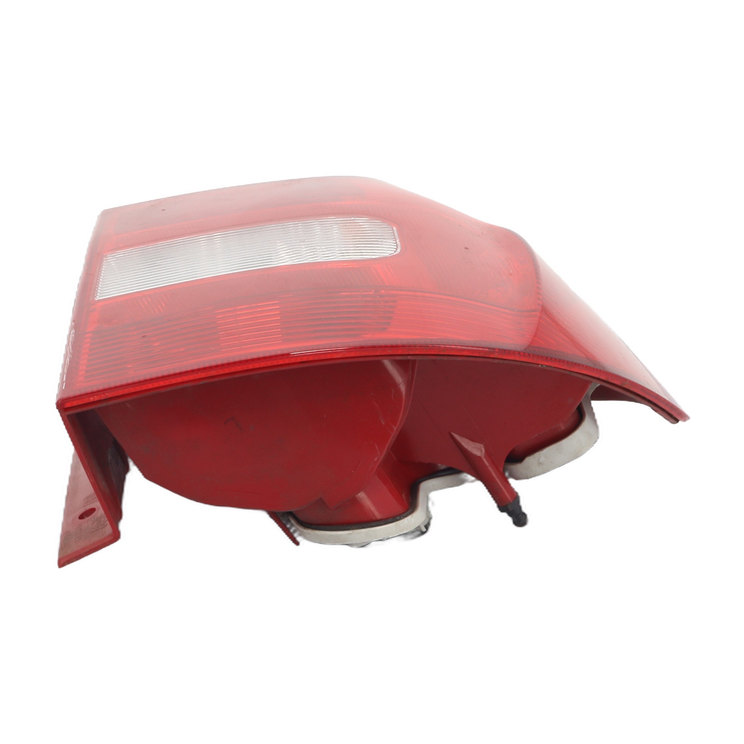 Feu arriere principal droit (feux) pour SKODA YETI PHASE 1 Feu arriere principal droit (feux) pour SKODA YETI PHASE 1