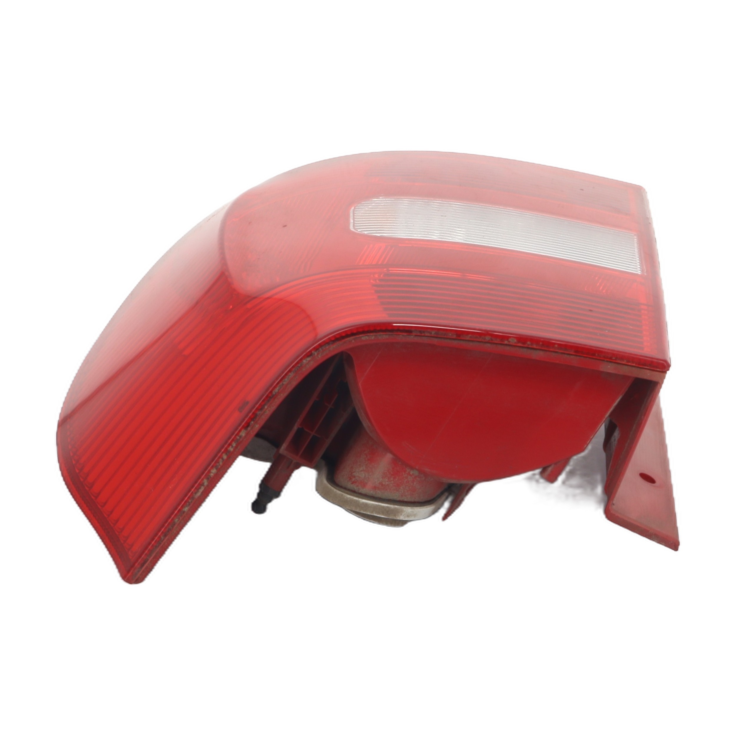 Feu arriere principal droit (feux) pour SKODA YETI PHASE 1 Feu arriere principal droit (feux) pour SKODA YETI PHASE 1