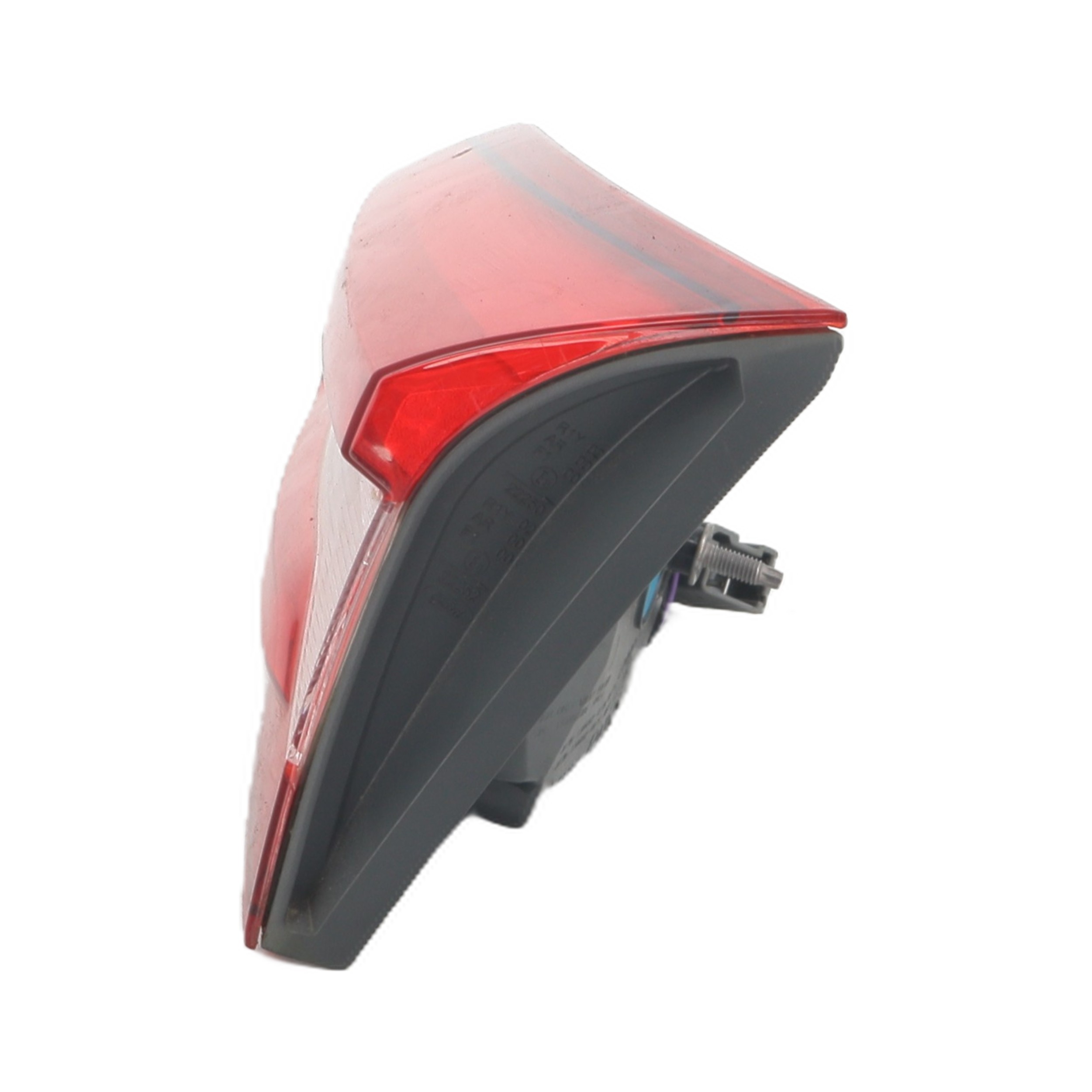 Feu arriere secondaire droit (feux) pour FORD FOCUS 4 PHASE 1 BREAK Feu arriere secondaire droit (feux) pour FORD FOCUS 4 PHASE 1 BREAK