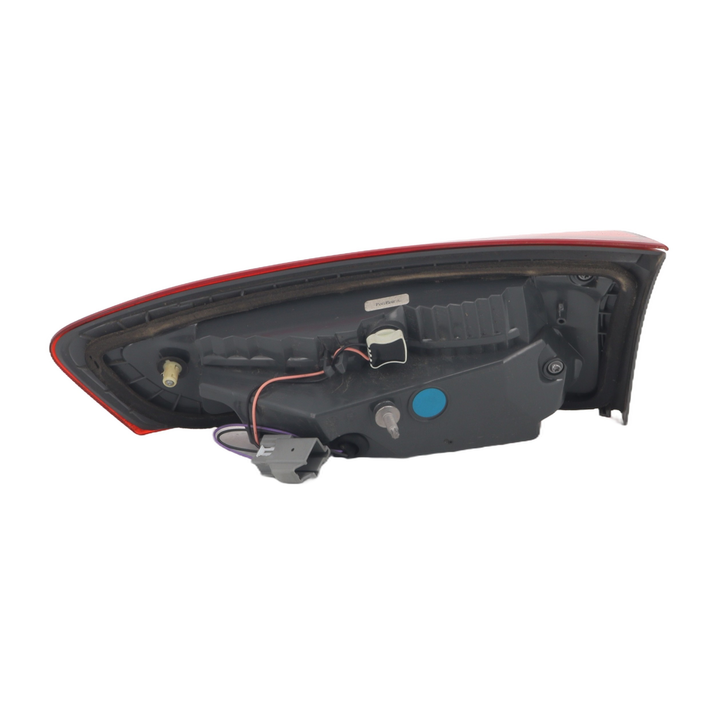 Feu arriere secondaire gauche (feux) pour FORD FOCUS 4 PHASE 1 BREAK Feu arriere secondaire gauche (feux) pour FORD FOCUS 4 PHASE 1 BREAK