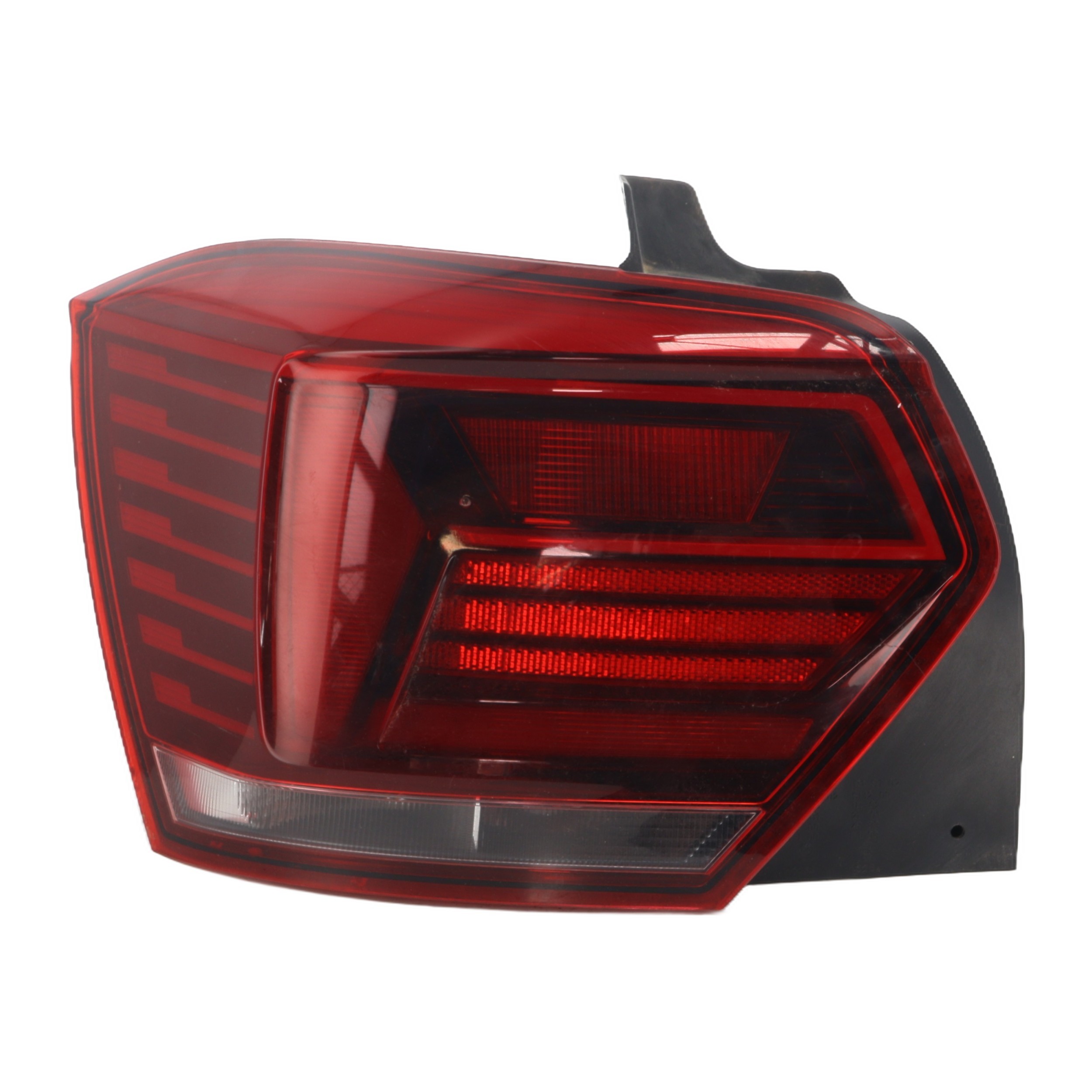 Feu arriere principal gauche (feux) pour VOLKSWAGEN POLO 6 PHASE 1 Feu arriere principal gauche (feux) pour VOLKSWAGEN POLO 6 PHASE 1