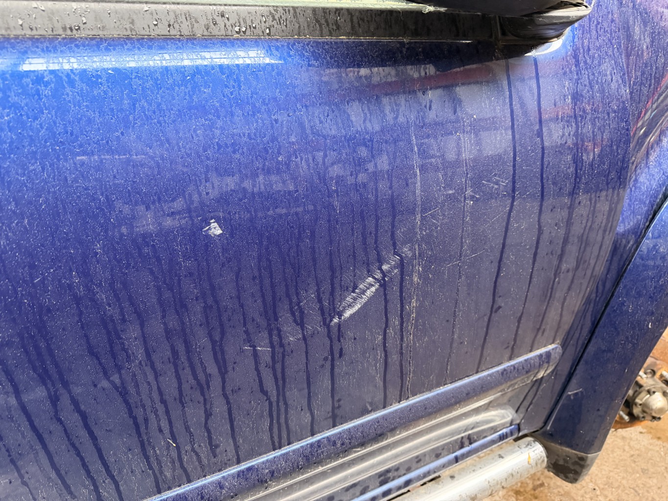 Porte avant droit pour ISUZU D-MAX 1 PHASE 2 Porte avant droit pour ISUZU D-MAX 1 PHASE 2