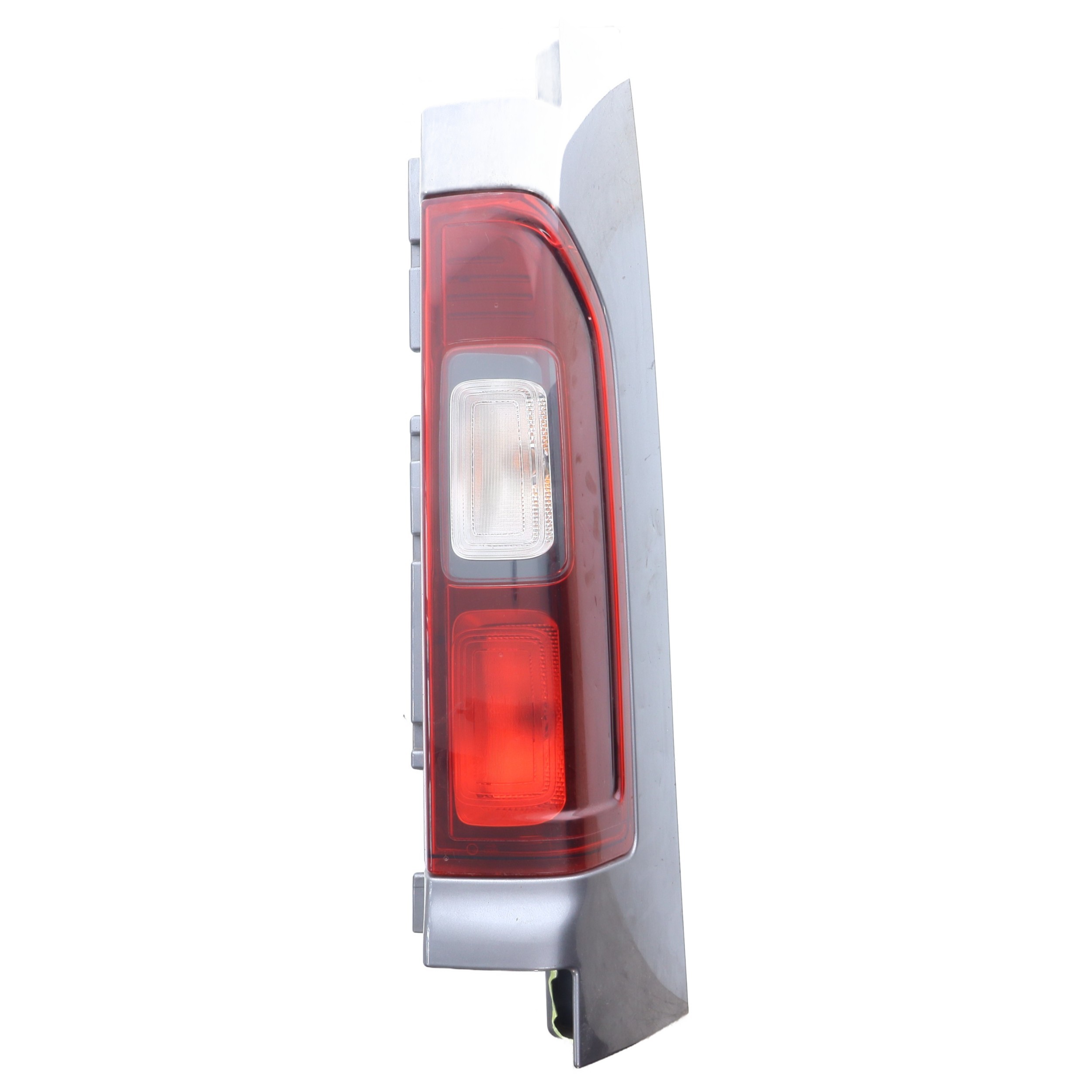 Feu arriere principal droit (feux) pour FIAT TALENTO Feu arriere principal droit (feux) pour FIAT TALENTO