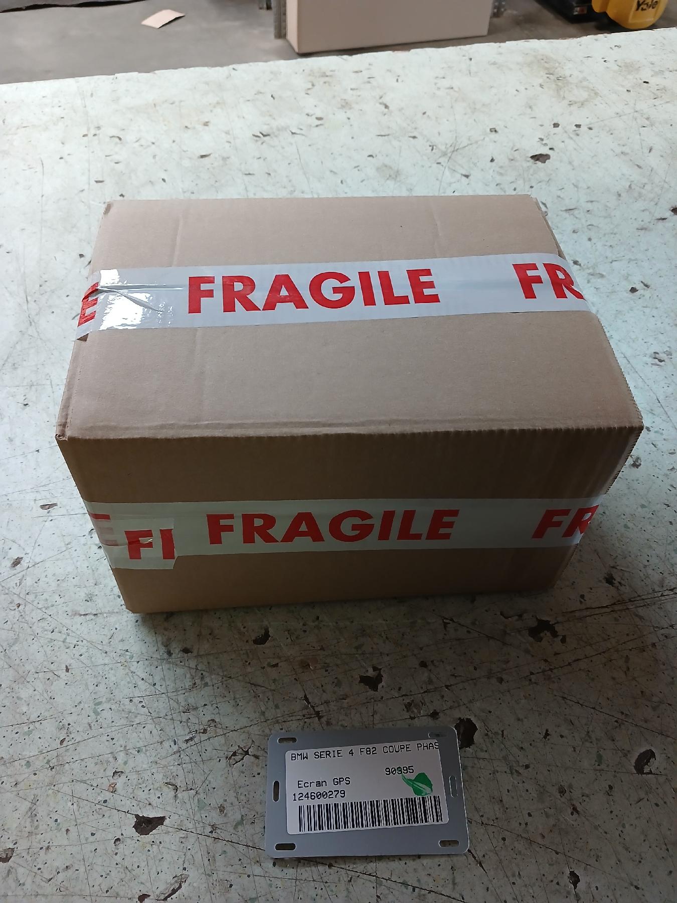 Ecran GPS pour BMW SERIE 4 F82 COUPE PHASE 1 Ecran GPS pour BMW SERIE 4 F82 COUPE PHASE 1