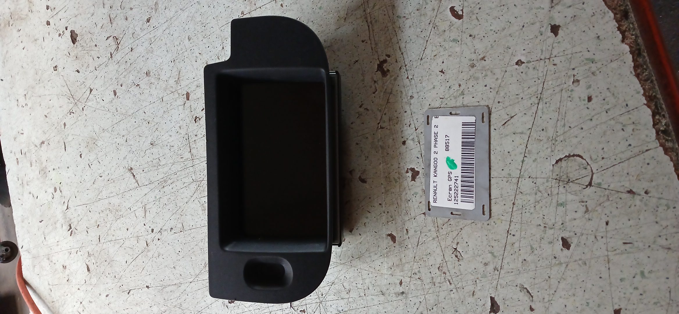 Ecran GPS pour RENAULT KANGOO 2 PHASE 2 Ecran GPS pour RENAULT KANGOO 2 PHASE 2