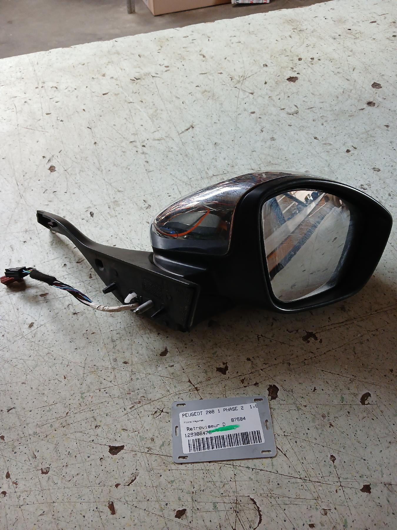Retroviseur droit pour PEUGEOT 208 1 PHASE 2 Retroviseur droit pour PEUGEOT 208 1 PHASE 2