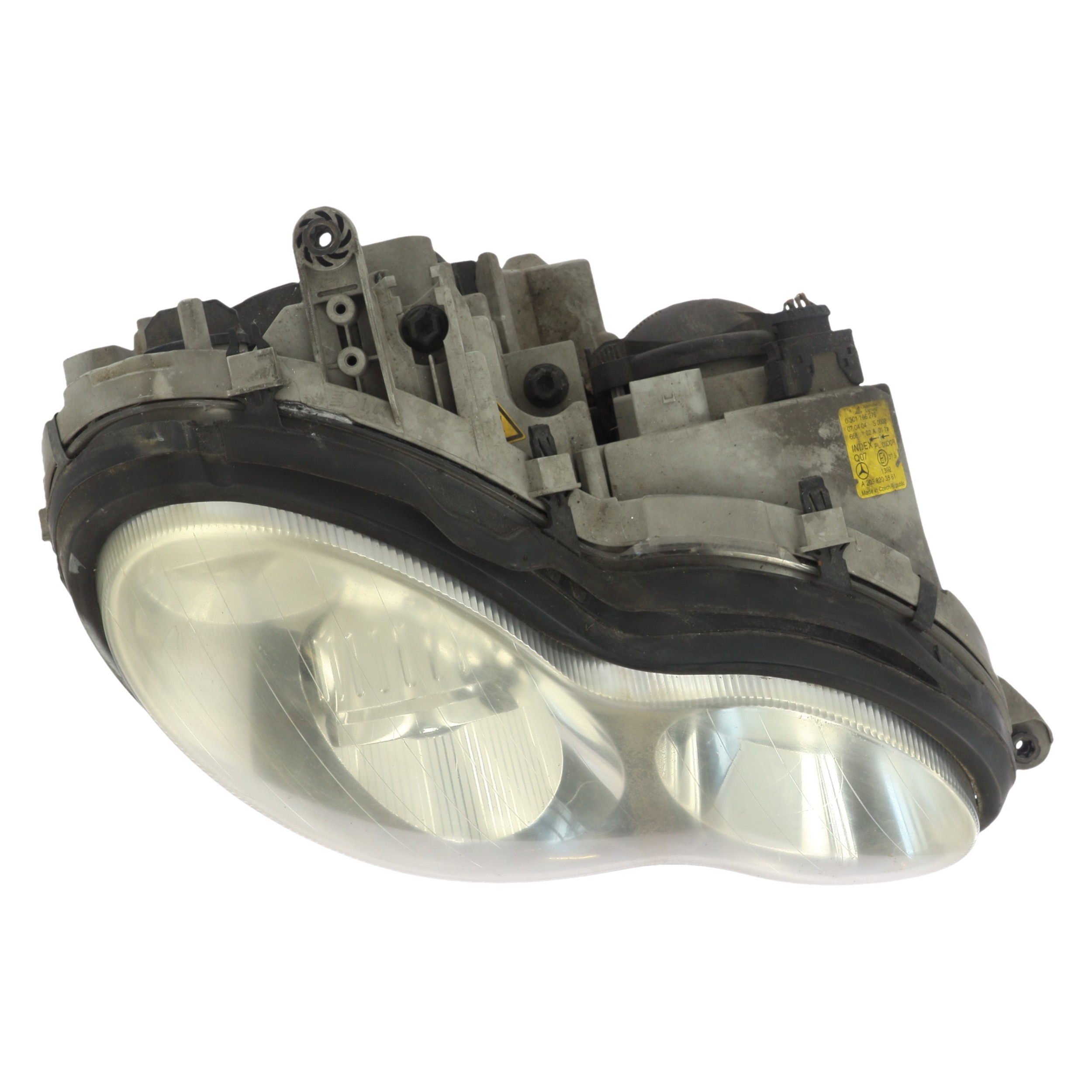 Optique avant principal droit (feux)(phare) pour MERCEDES CLASSE C 203 PHASE 1 BREAK Optique avant principal droit (feux)(phare) pour MERCEDES CLASSE C 203 PHASE 1 BREAK