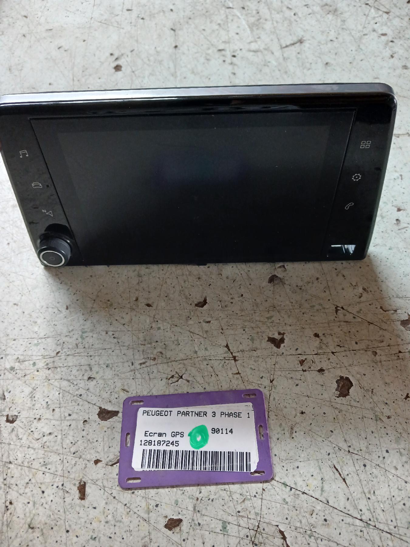 Ecran GPS pour PEUGEOT PARTNER 3 PHASE 1 Ecran GPS pour PEUGEOT PARTNER 3 PHASE 1