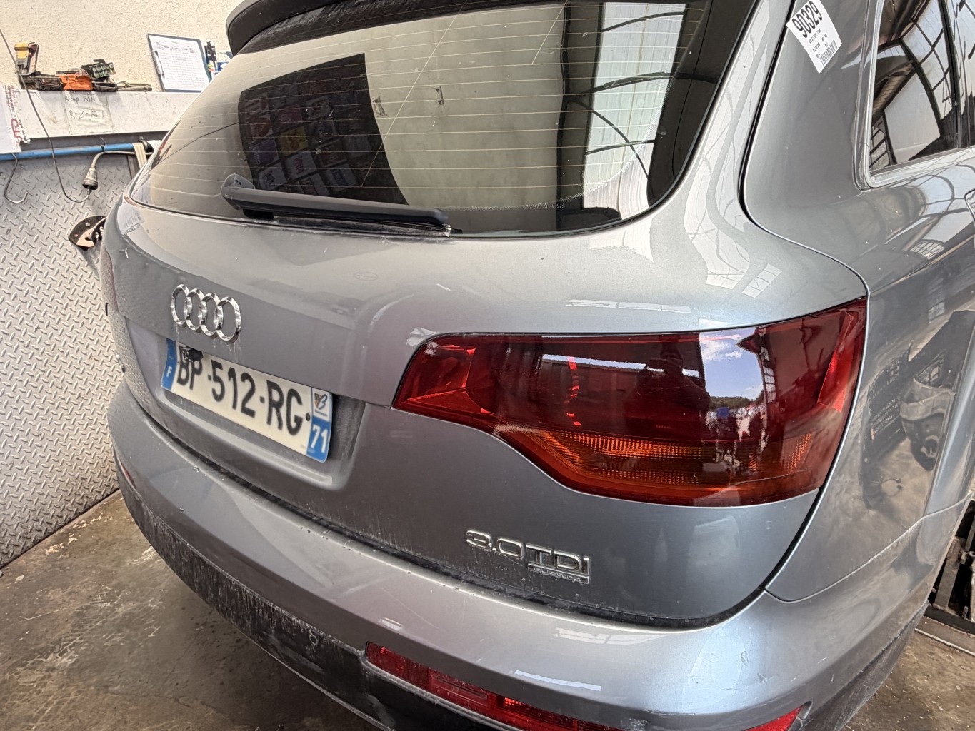 Malle/Hayon arriere pour AUDI Q7 1 PHASE 1 Malle/Hayon arriere pour AUDI Q7 1 PHASE 1