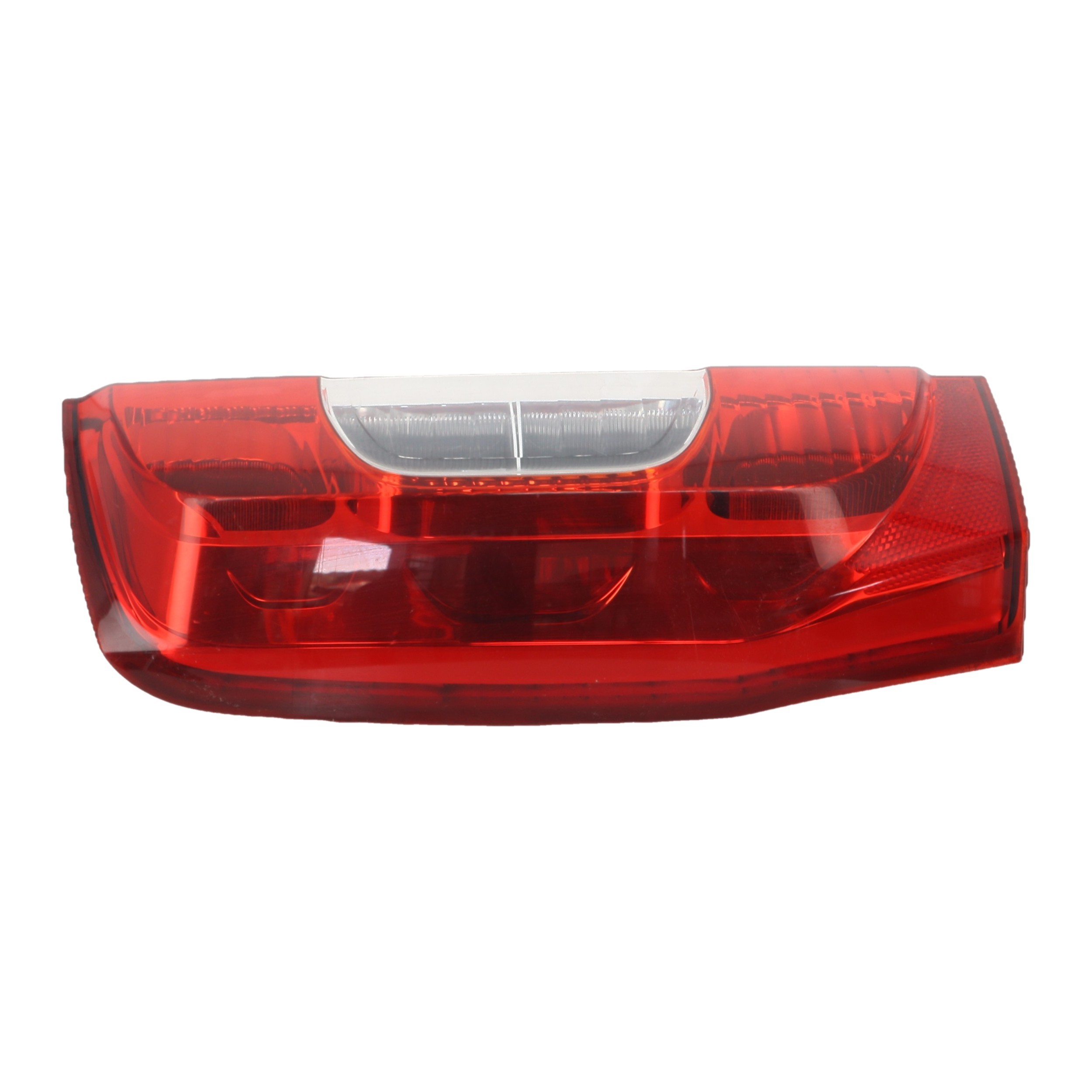 Feu arriere principal gauche (feux) pour PEUGEOT BIPPER Feu arriere principal gauche (feux) pour PEUGEOT BIPPER
