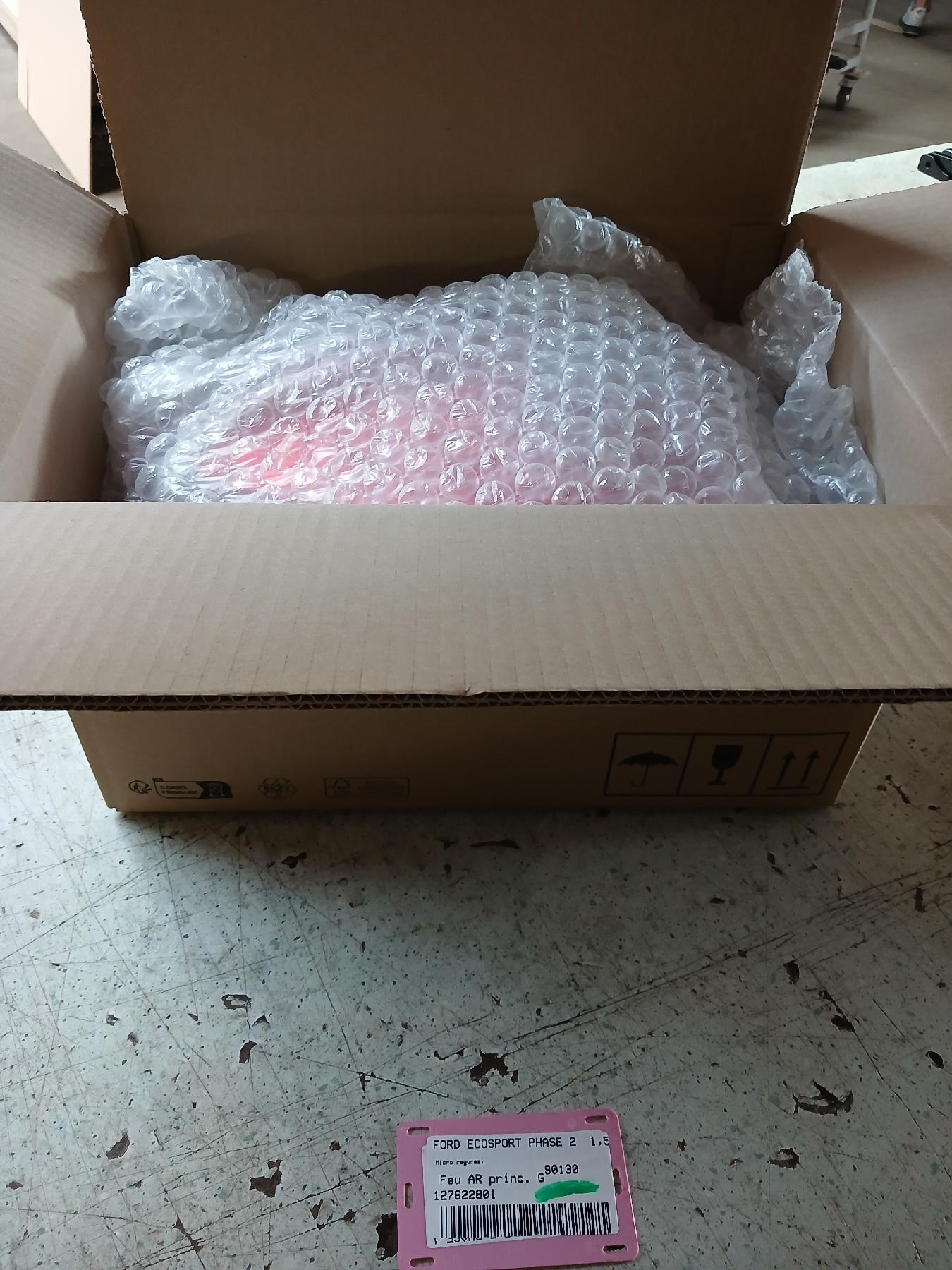 Feu arriere principal gauche (feux) pour FORD ECOSPORT PHASE 2 Feu arriere principal gauche (feux) pour FORD ECOSPORT PHASE 2