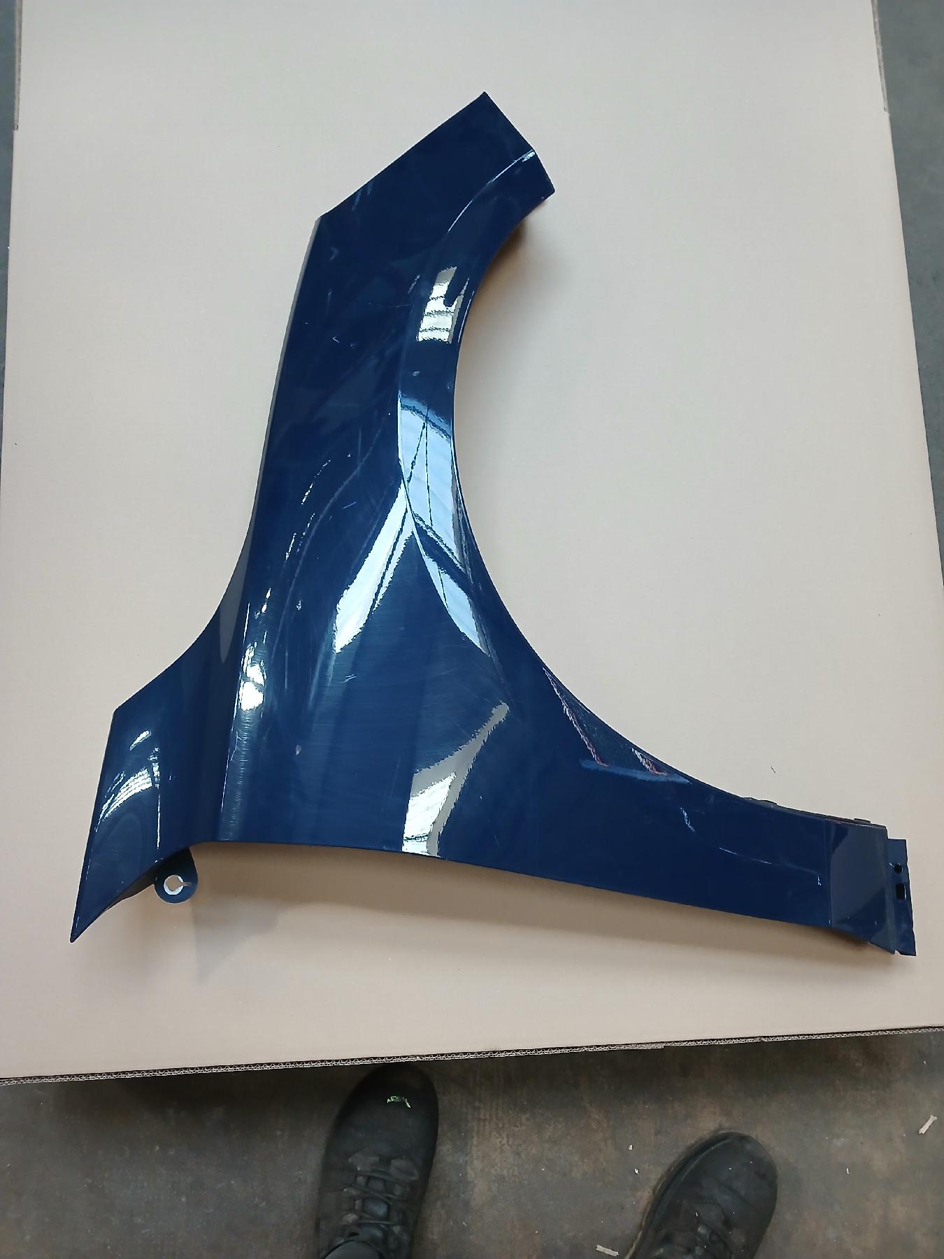 Aile avant droit pour FORD FOCUS 4 PHASE 1 Aile avant droit pour FORD FOCUS 4 PHASE 1