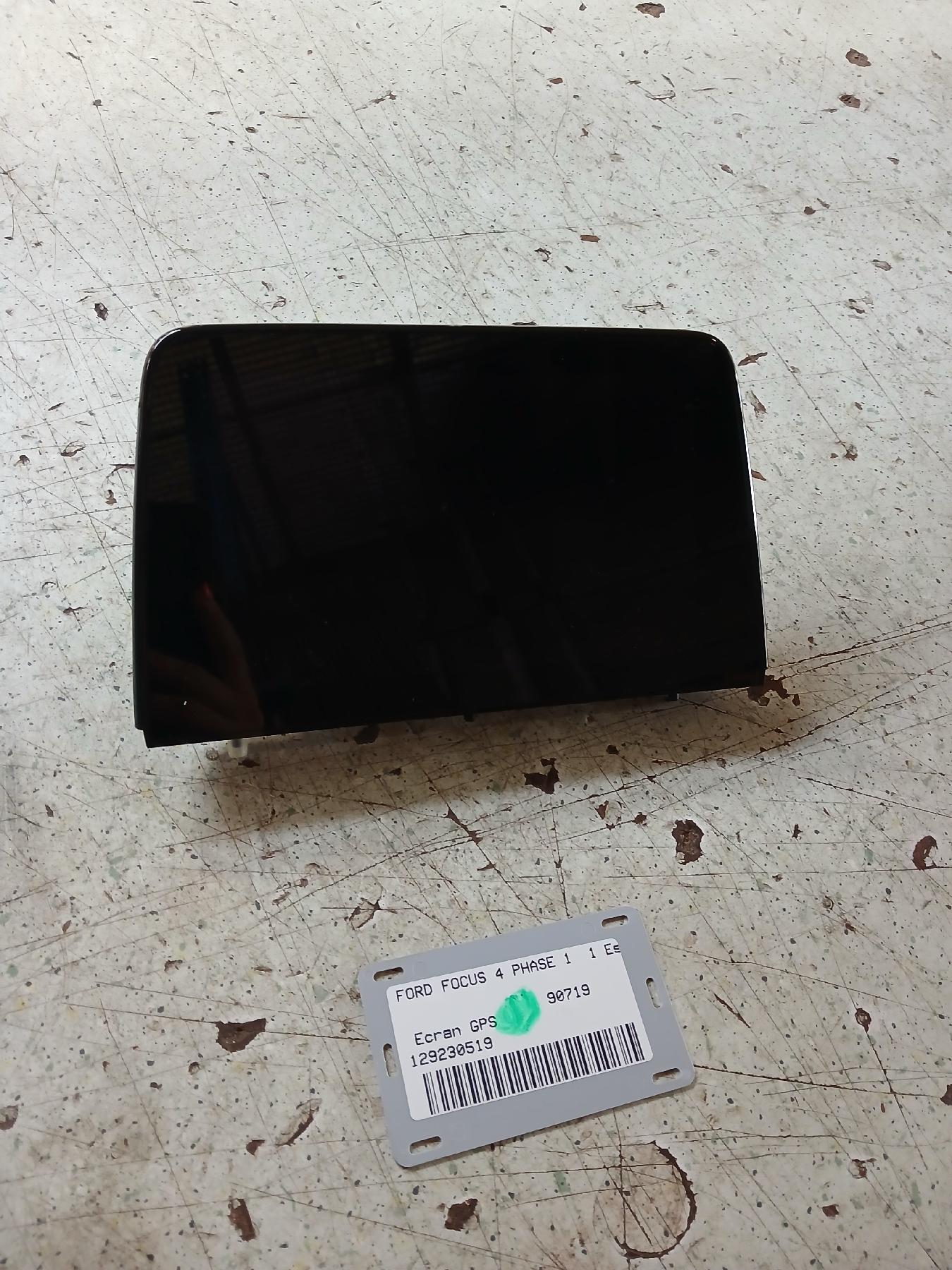 Ecran GPS pour FORD FOCUS 4 PHASE 1 Ecran GPS pour FORD FOCUS 4 PHASE 1