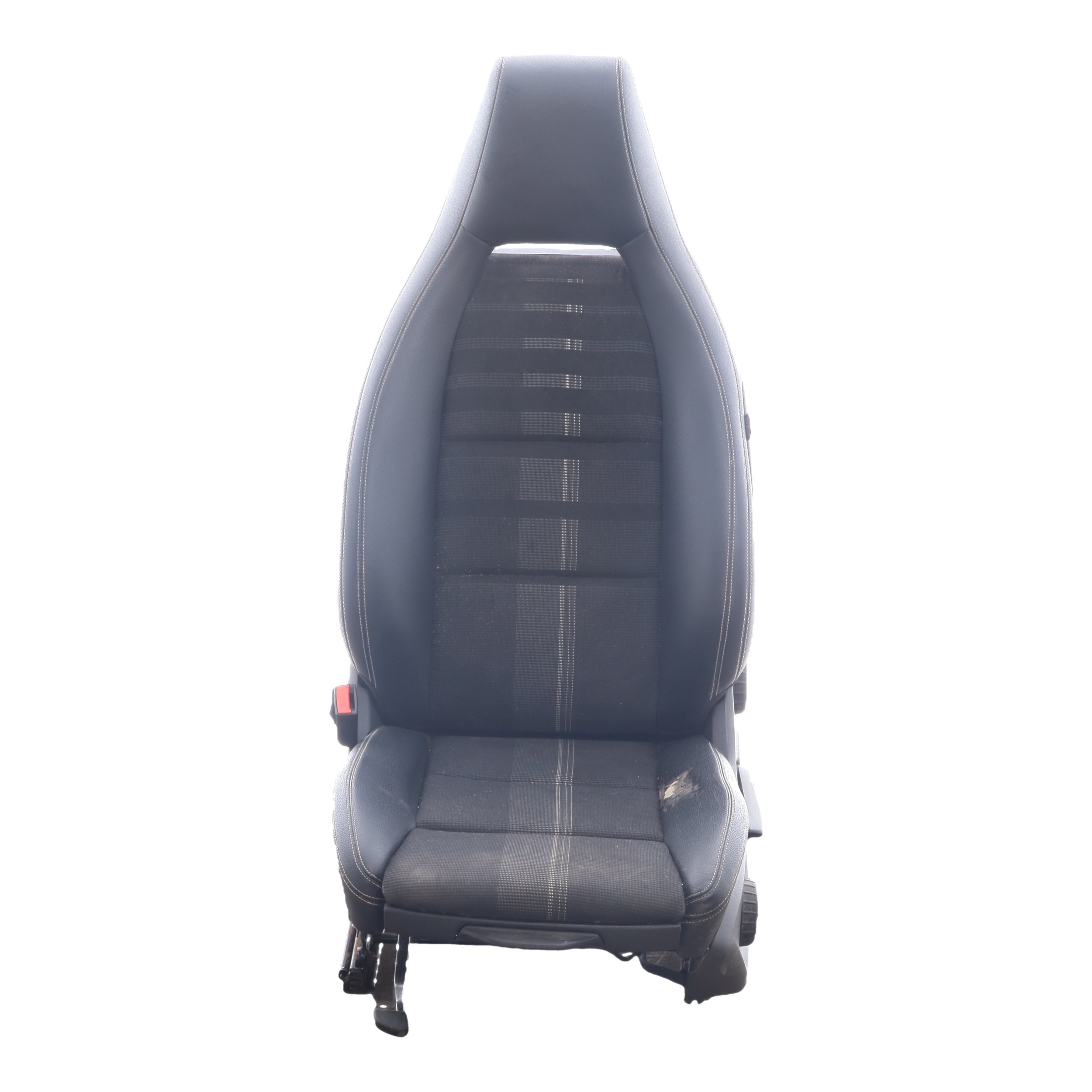 Siege avant gauche pour MERCEDES CLASSE CLA 117 Siege avant gauche pour MERCEDES CLASSE CLA 117