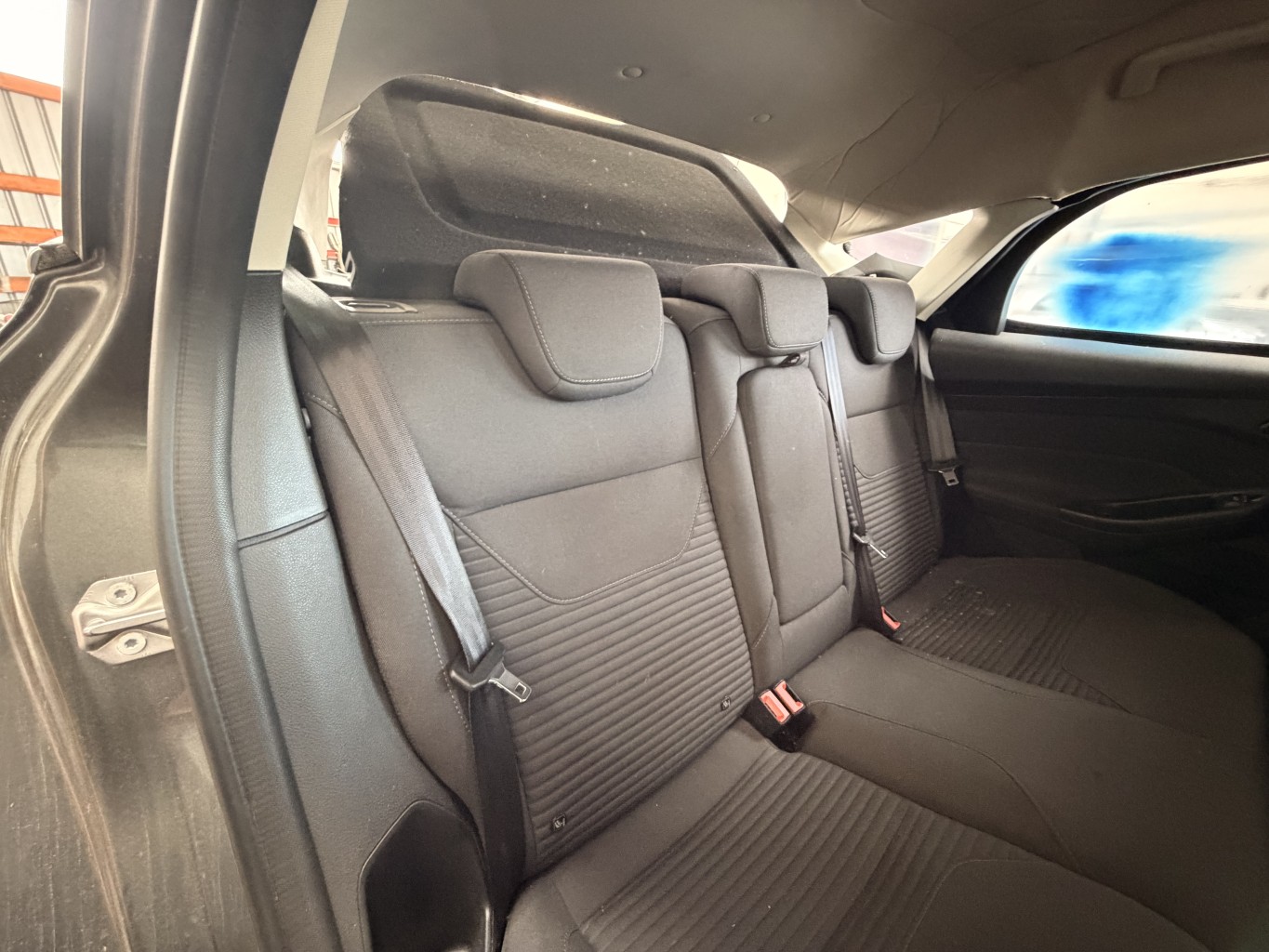 Banquette arriere (KIT DERIV VP) pour FORD FOCUS 3 PHASE 2 Banquette arriere (KIT DERIV VP) pour FORD FOCUS 3 PHASE 2