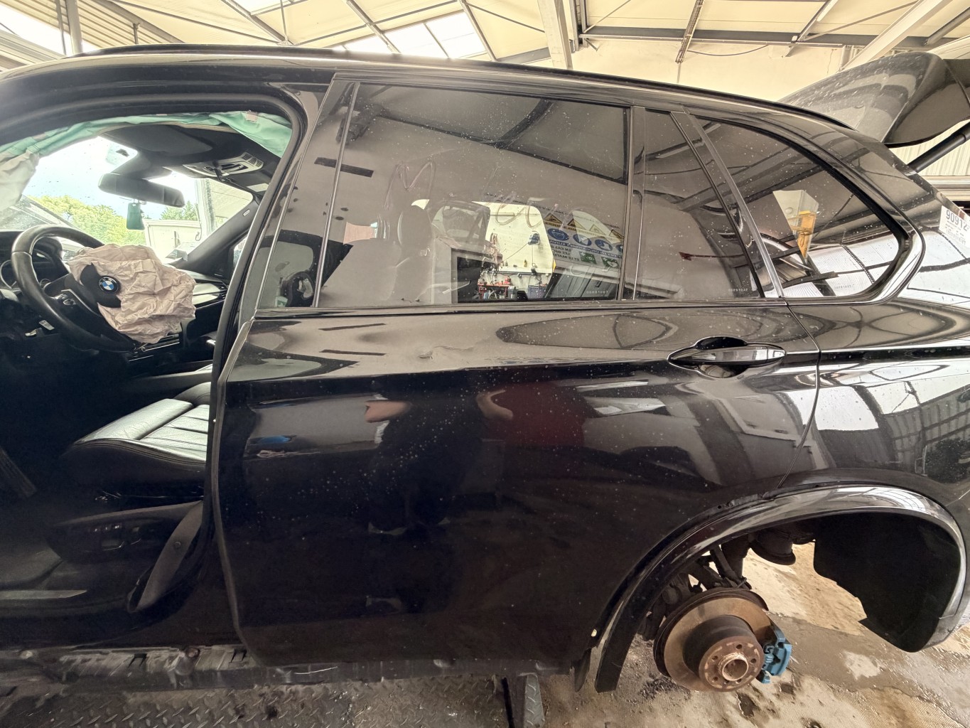 Porte arriere gauche pour BMW X5 F15 Porte arriere gauche pour BMW X5 F15