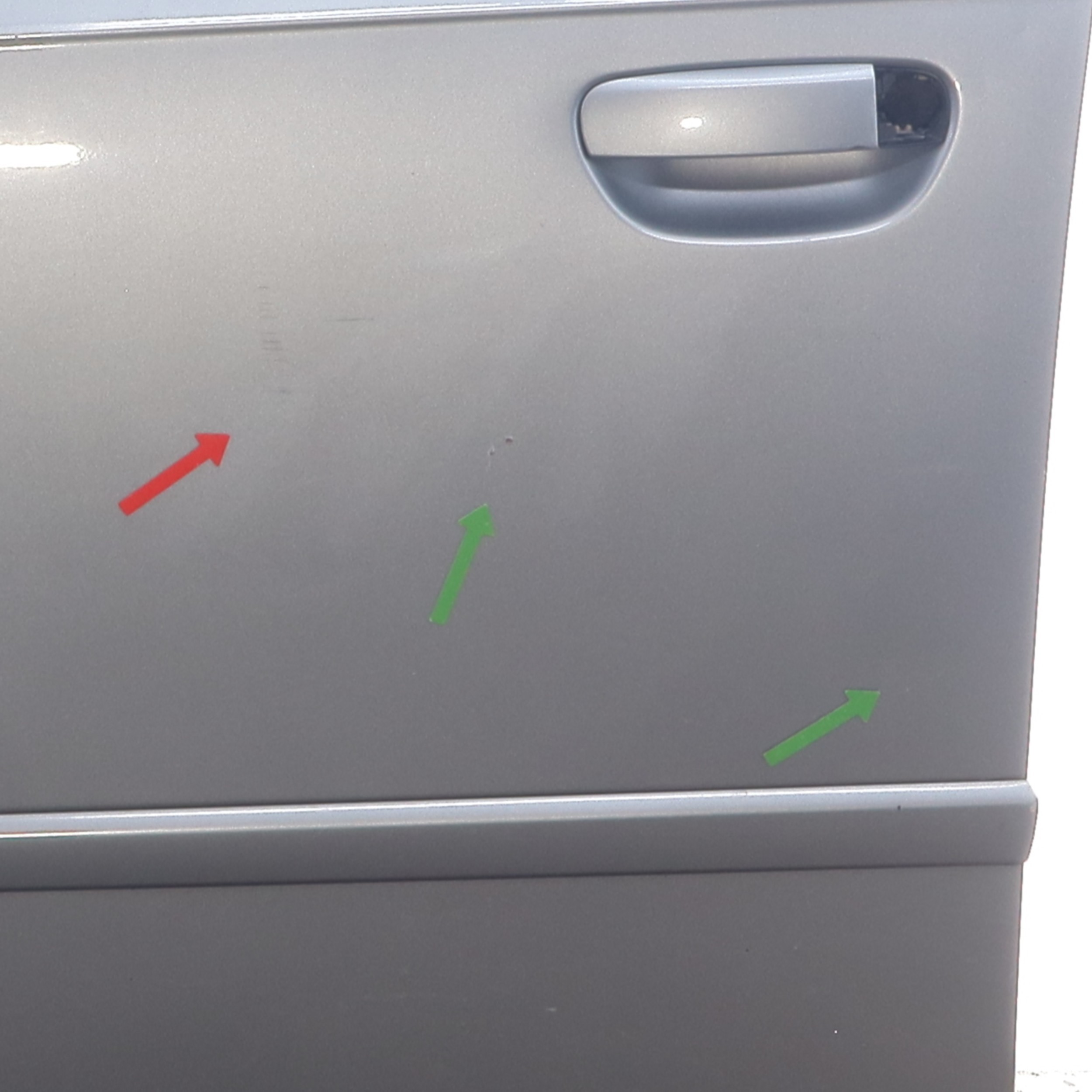 Porte avant gauche pour AUDI A4 2 AVANT PHASE 2 BREAK Porte avant gauche pour AUDI A4 2 AVANT PHASE 2 BREAK