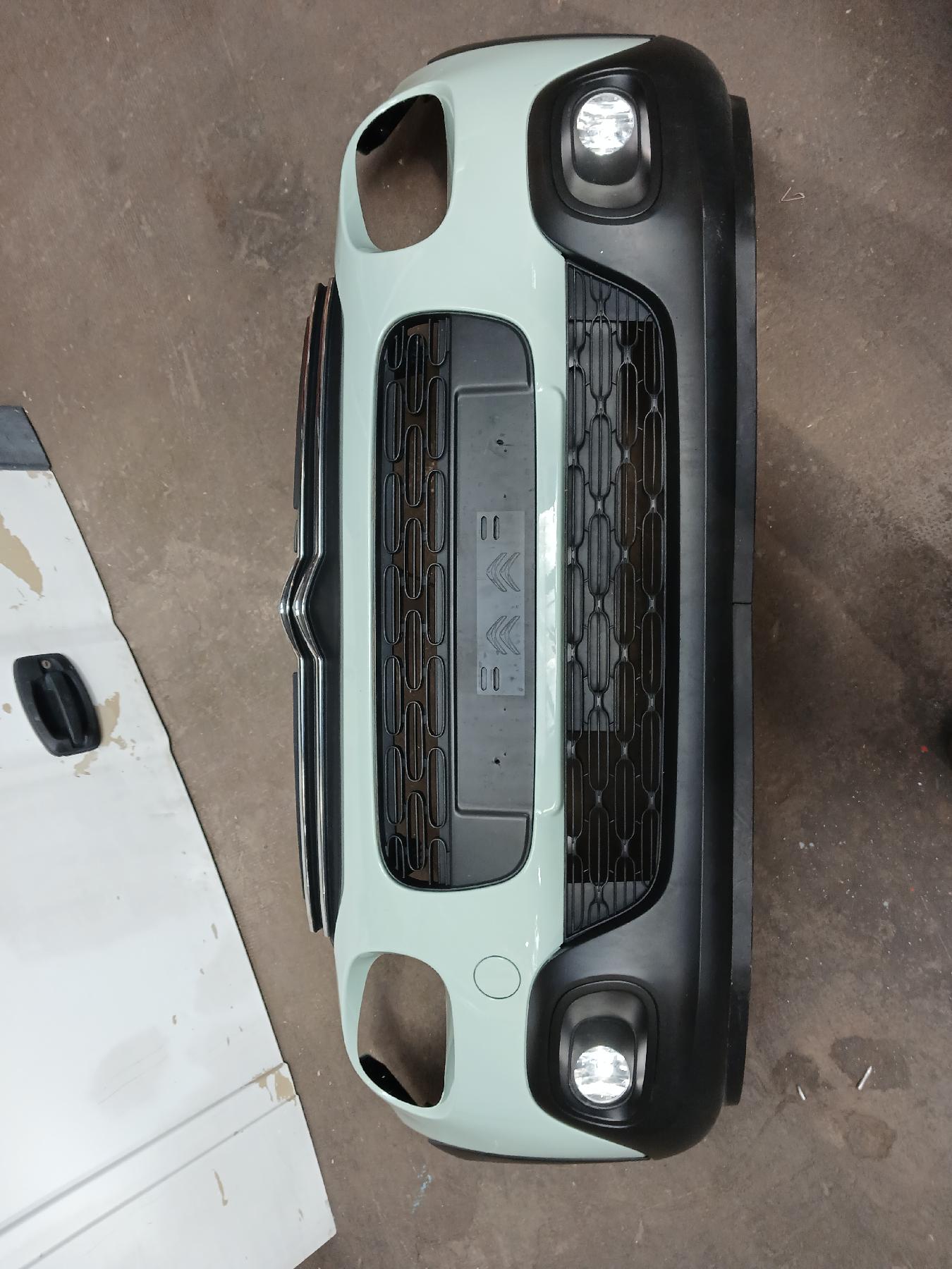 Pare choc avant pour CITROEN C3 3 PHASE 1 Pare choc avant pour CITROEN C3 3 PHASE 1