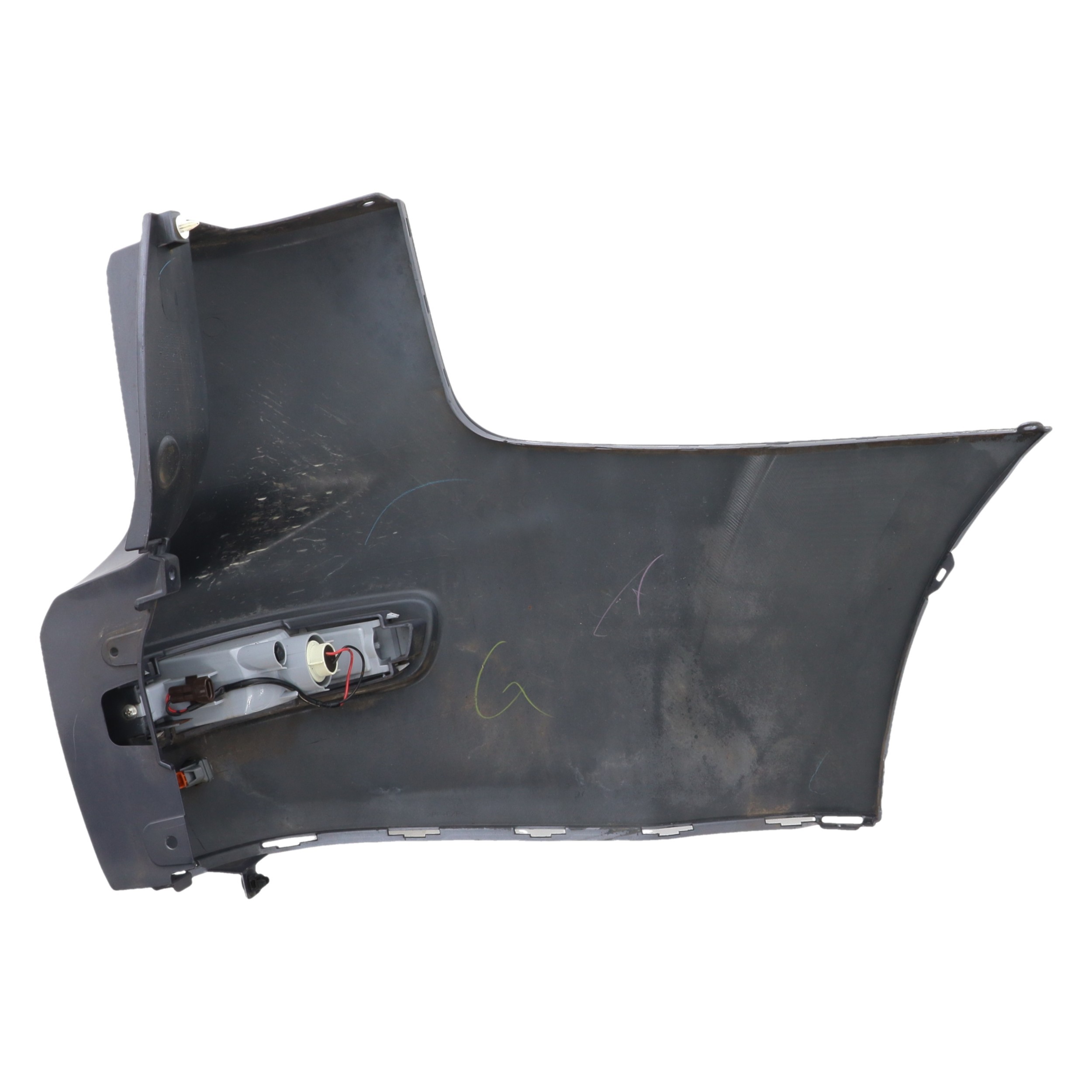 Crosse arriere droit pour CITROEN C-CROSSER Crosse arriere droit pour CITROEN C-CROSSER