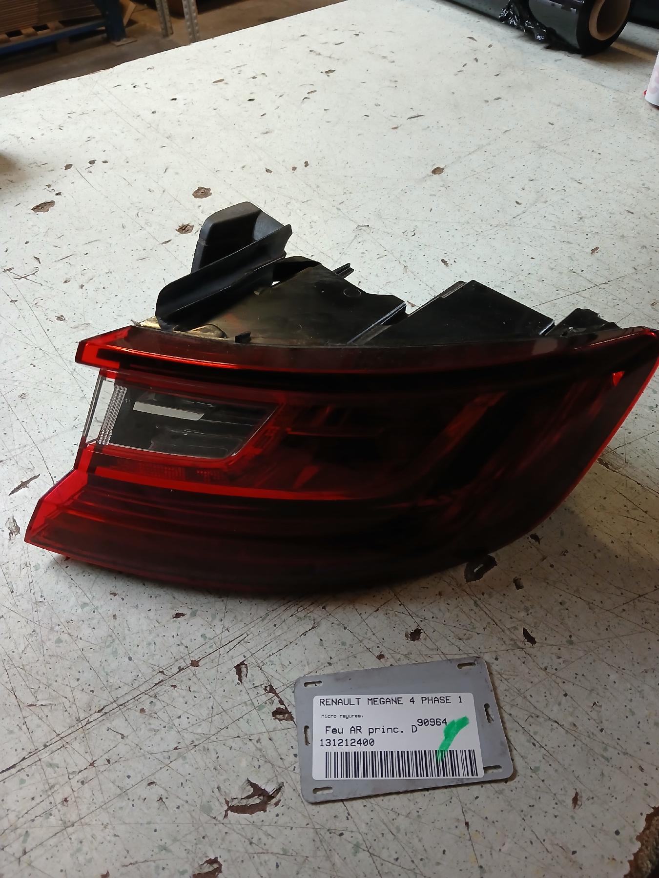 Feu arriere principal droit (feux) pour RENAULT MEGANE 4 PHASE 1 Feu arriere principal droit (feux) pour RENAULT MEGANE 4 PHASE 1