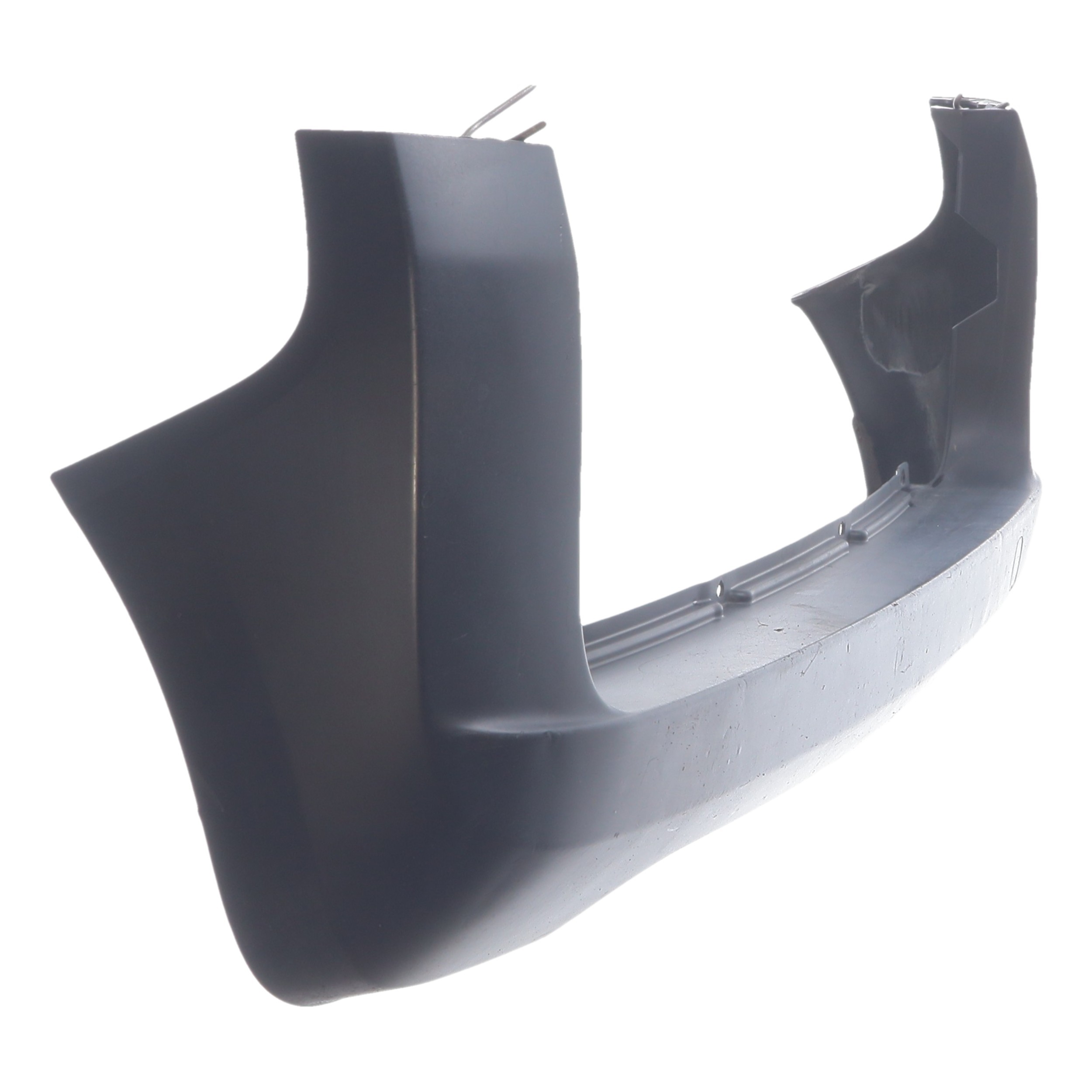 Pare choc arriere pour PEUGEOT BIPPER Pare choc arriere pour PEUGEOT BIPPER