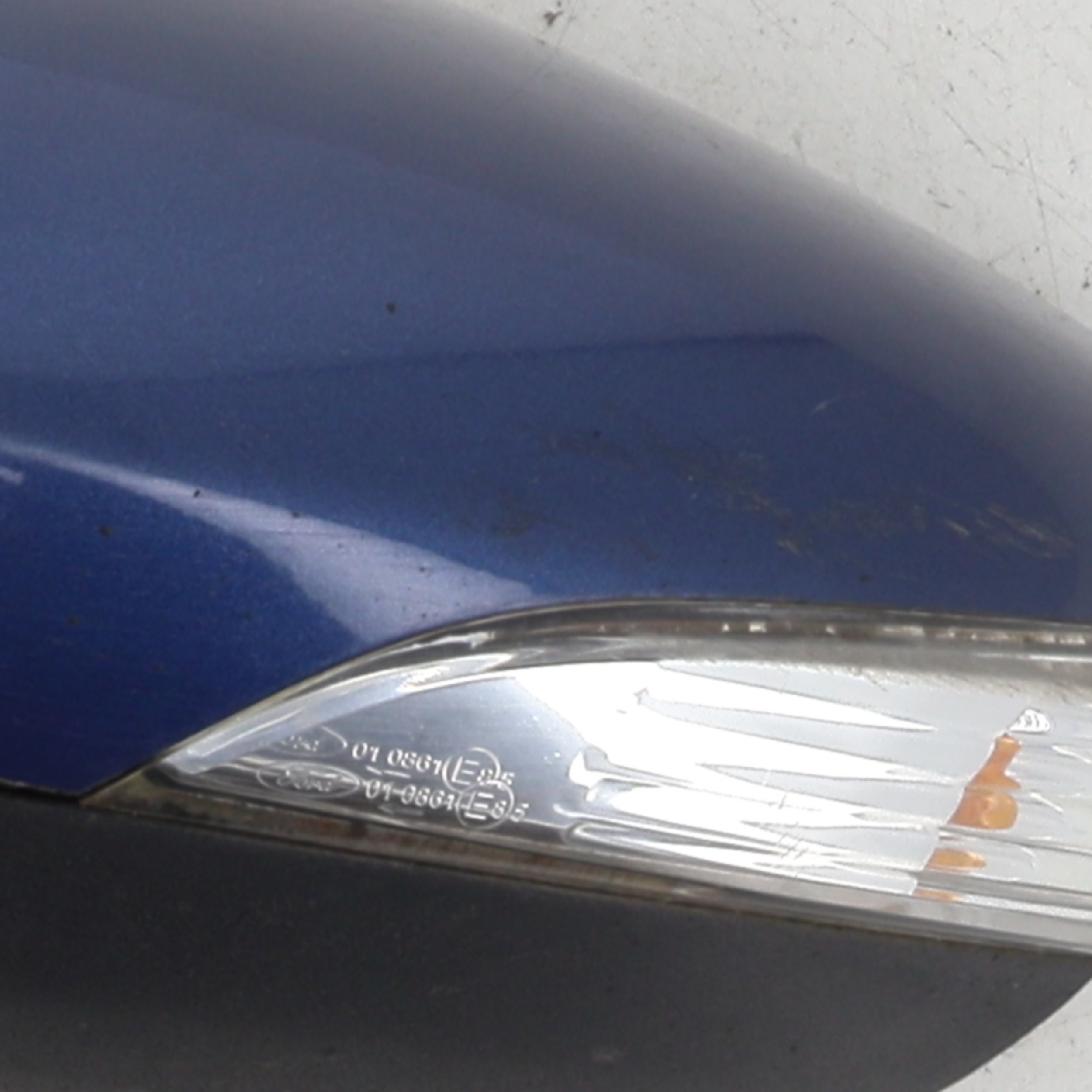 Retroviseur gauche pour FORD FIESTA 6 PHASE 1 Retroviseur gauche pour FORD FIESTA 6 PHASE 1