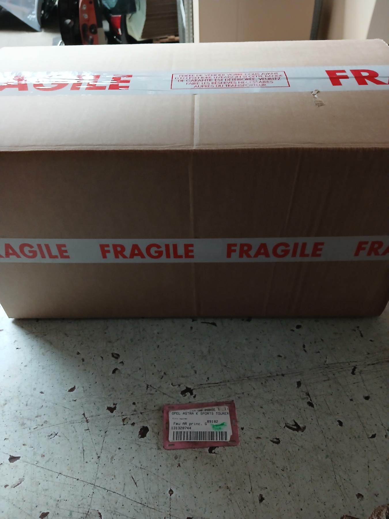Feu arriere principal gauche (feux) pour OPEL ASTRA K SPORTS TOURER PHASE 1 BREAK Feu arriere principal gauche (feux) pour OPEL ASTRA K SPORTS TOURER PHASE 1 BREAK