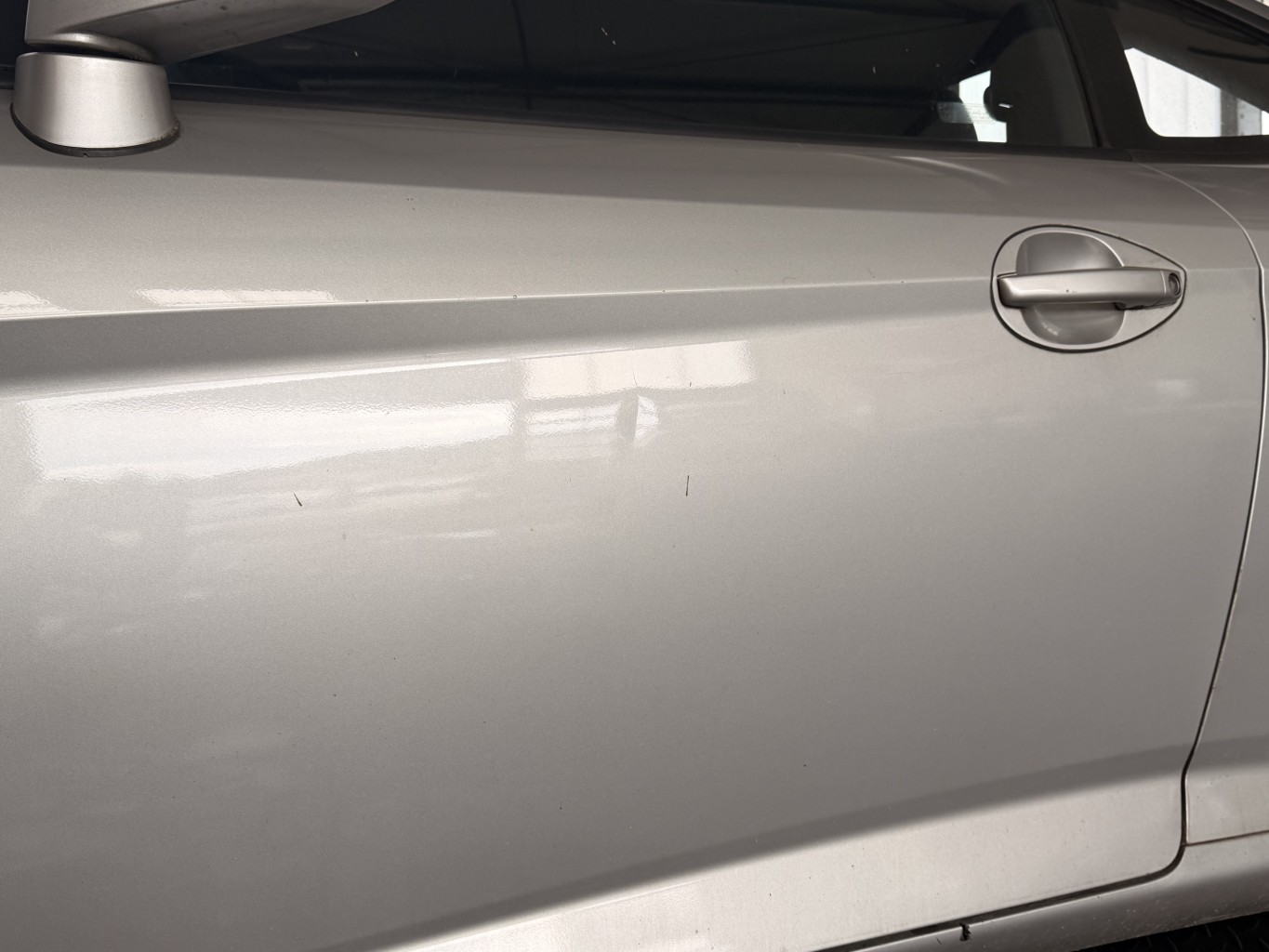 Porte avant gauche pour HYUNDAI COUPE 2 PHASE 1 Porte avant gauche pour HYUNDAI COUPE 2 PHASE 1