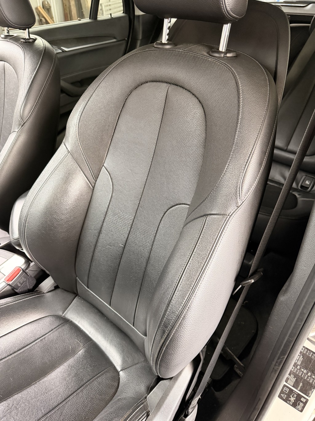 Siege avant gauche pour BMW X1 F48 PHASE 1 Siege avant gauche pour BMW X1 F48 PHASE 1