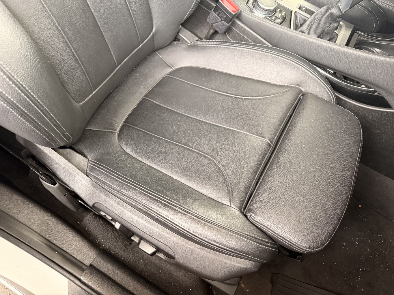 Siege avant droit pour BMW X1 F48 PHASE 1 Siege avant droit pour BMW X1 F48 PHASE 1