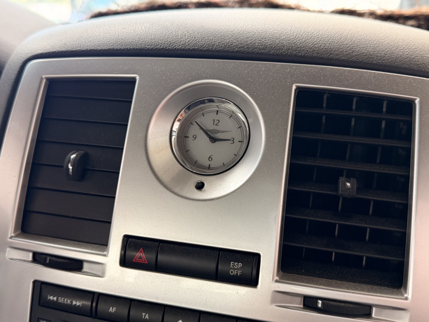 Horloge pour CHRYSLER 300C PHASE 1 Horloge pour CHRYSLER 300C PHASE 1