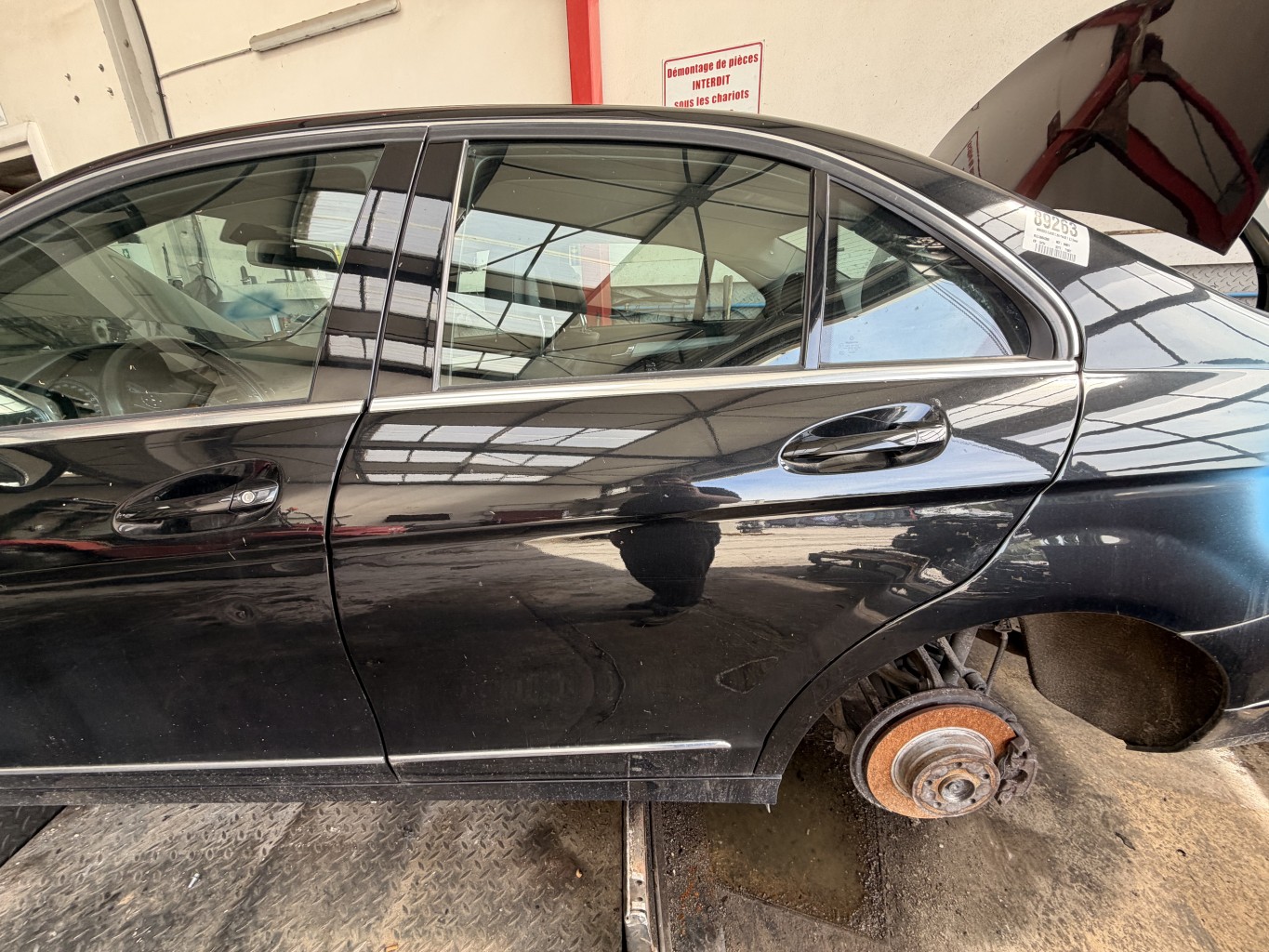Porte arriere gauche pour MERCEDES CLASSE C 204 PHASE 1 Porte arriere gauche pour MERCEDES CLASSE C 204 PHASE 1