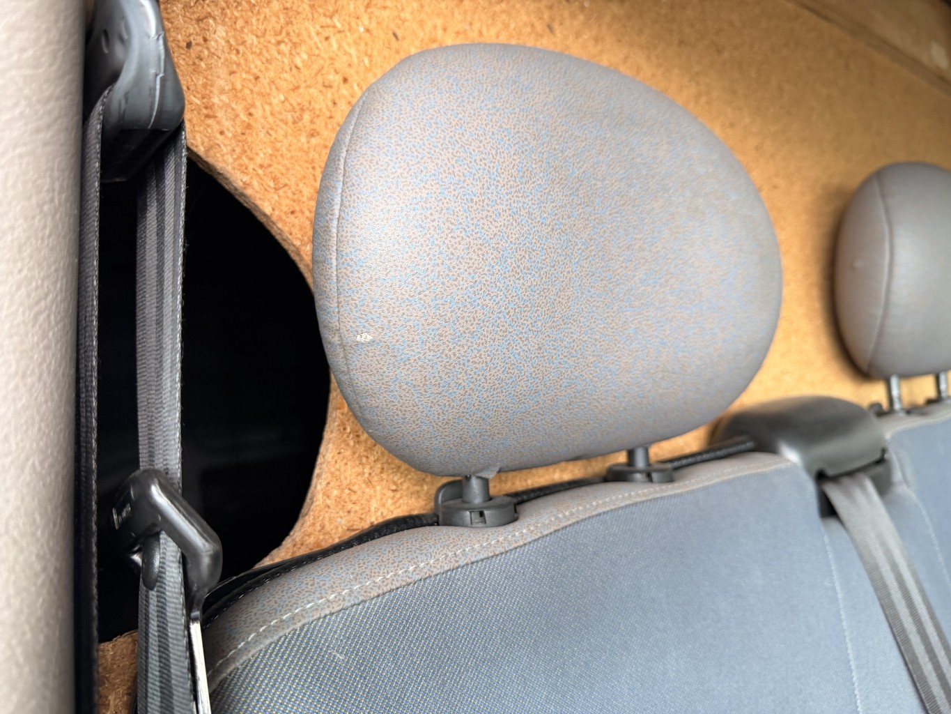 Siege avant droit (banquette double) pour RENAULT MASTER 2 PHASE 1 Siege avant droit (banquette double) pour RENAULT MASTER 2 PHASE 1