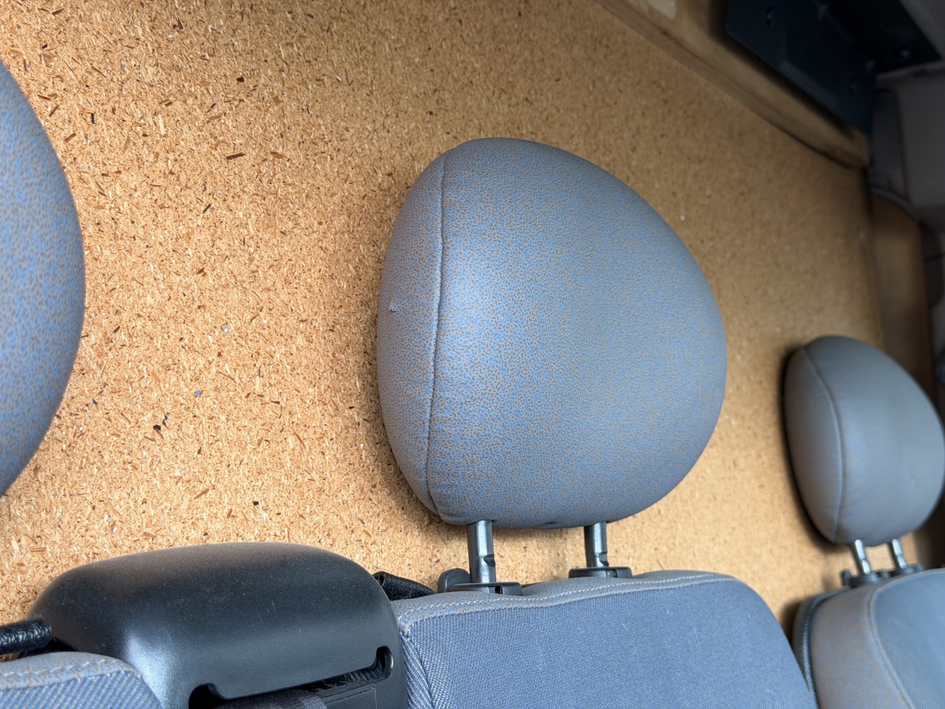 Siege avant droit (banquette double) pour RENAULT MASTER 2 PHASE 1 Siege avant droit (banquette double) pour RENAULT MASTER 2 PHASE 1