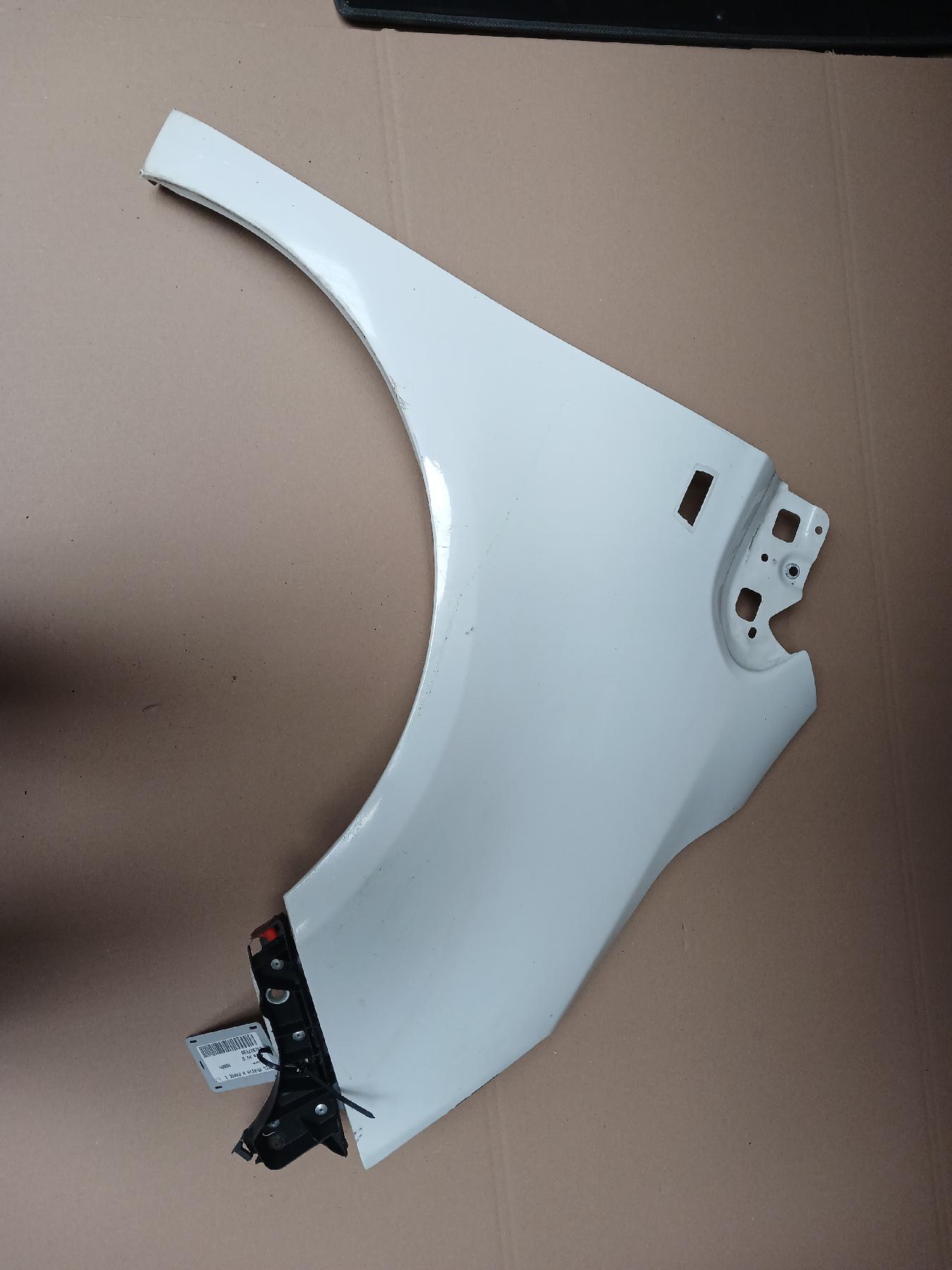 Aile avant droit pour OPEL MERIVA (B) PHASE 1 Aile avant droit pour OPEL MERIVA (B) PHASE 1