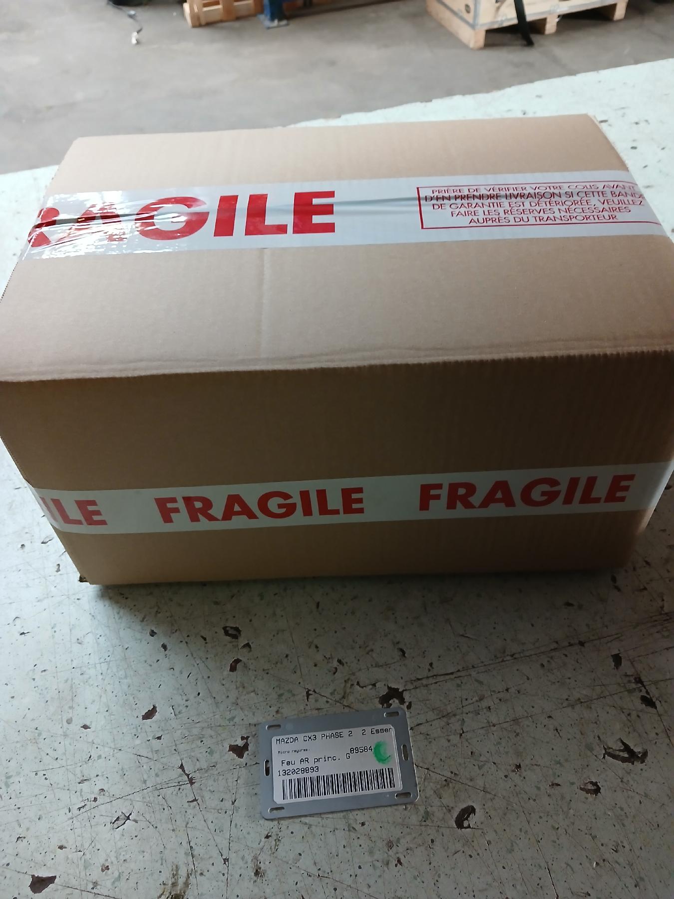 Feu arriere principal gauche (feux) pour MAZDA CX3 PHASE 2 Feu arriere principal gauche (feux) pour MAZDA CX3 PHASE 2