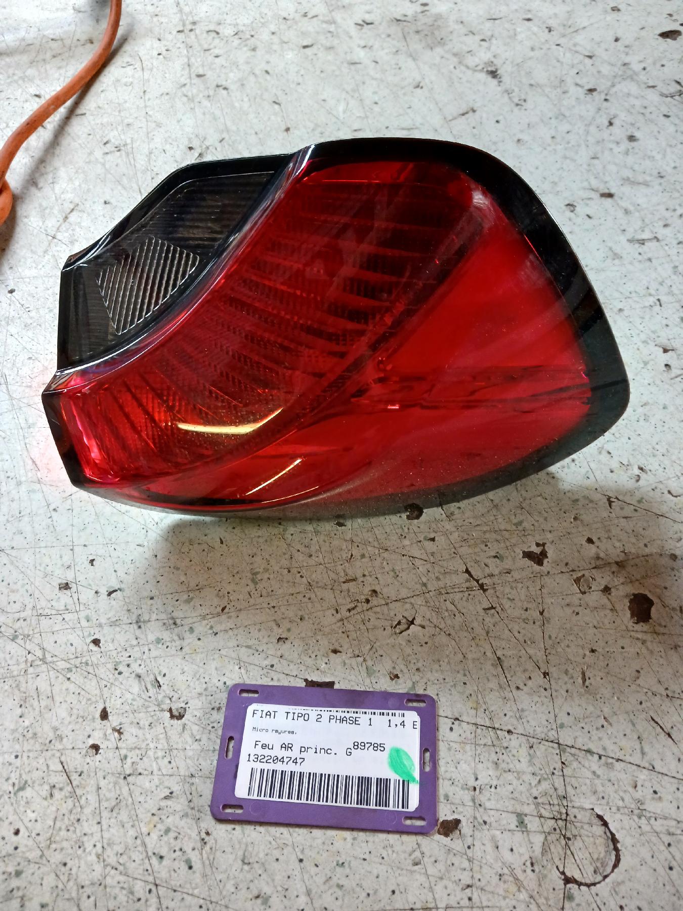 Feu arriere principal gauche (feux) pour FIAT TIPO 2 PHASE 1 Feu arriere principal gauche (feux) pour FIAT TIPO 2 PHASE 1