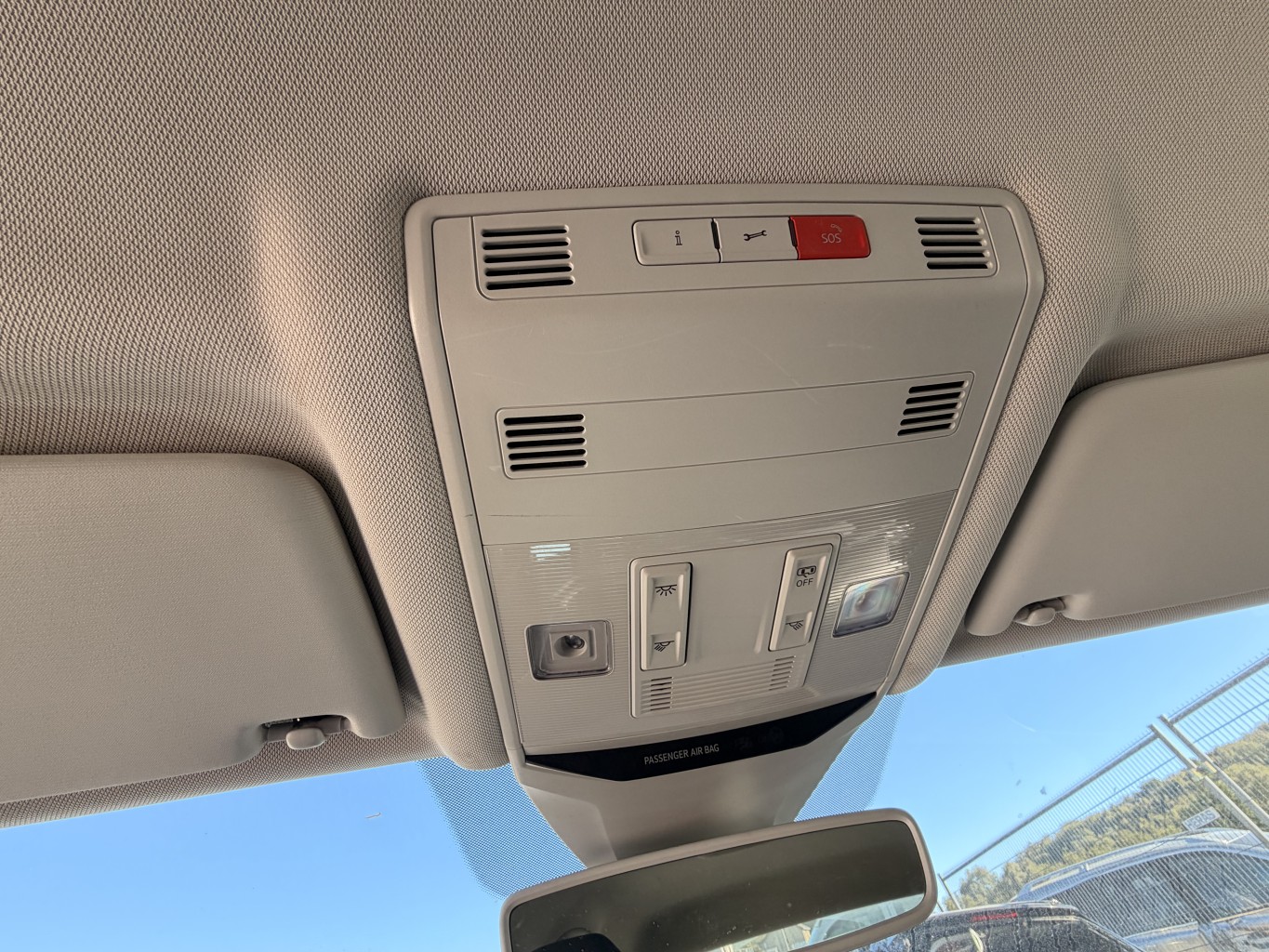 Eclairage de plafonnier pour VOLKSWAGEN T-ROC PHASE 1 Eclairage de plafonnier pour VOLKSWAGEN T-ROC PHASE 1