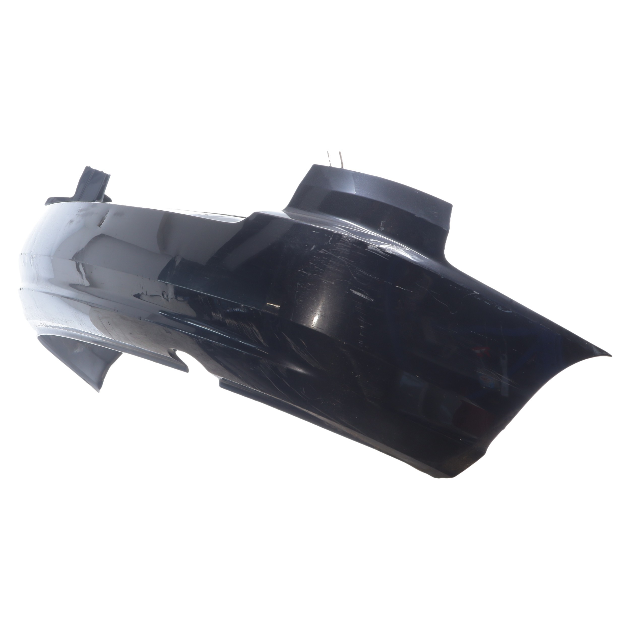 Pare choc arriere pour KIA CARENS 2 Pare choc arriere pour KIA CARENS 2