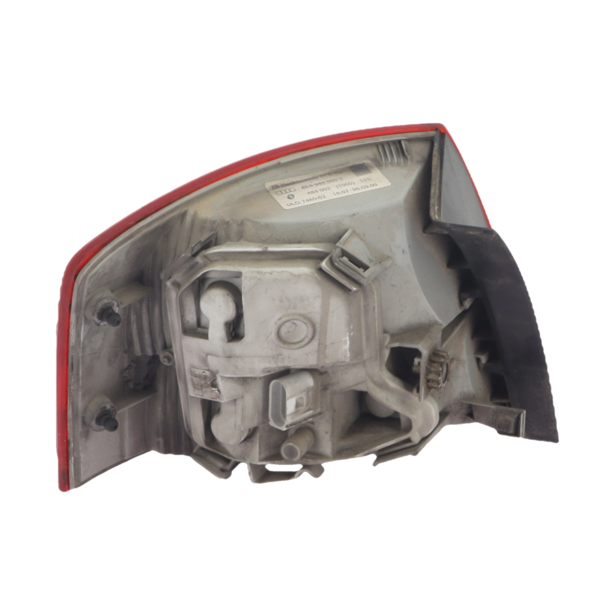 Feu arriere principal droit (feux) pour AUDI A4 2 AVANT PHASE 2 BREAK Feu arriere principal droit (feux) pour AUDI A4 2 AVANT PHASE 2 BREAK