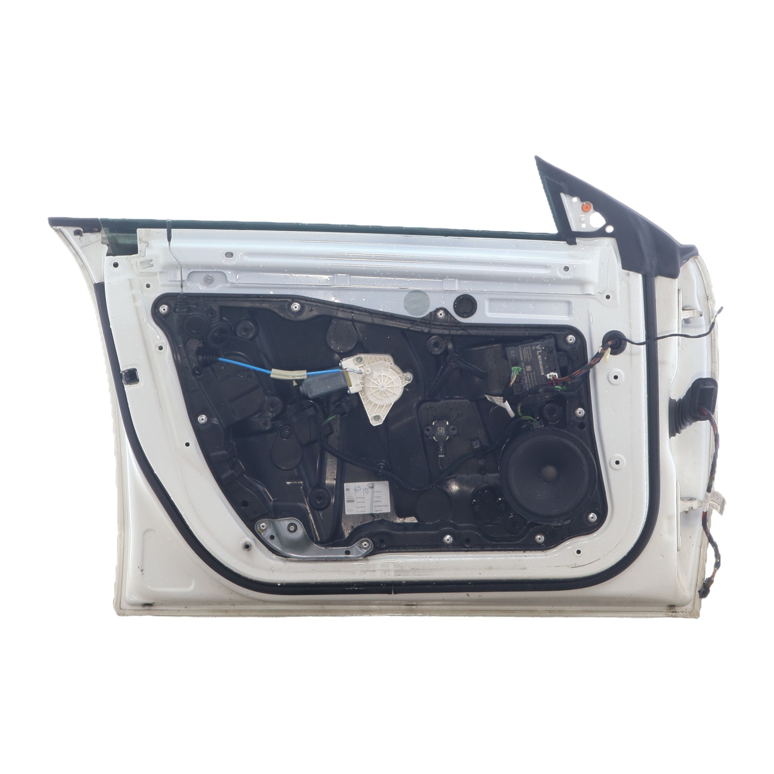 Porte avant gauche pour MERCEDES CLASSE CLA 117 Porte avant gauche pour MERCEDES CLASSE CLA 117