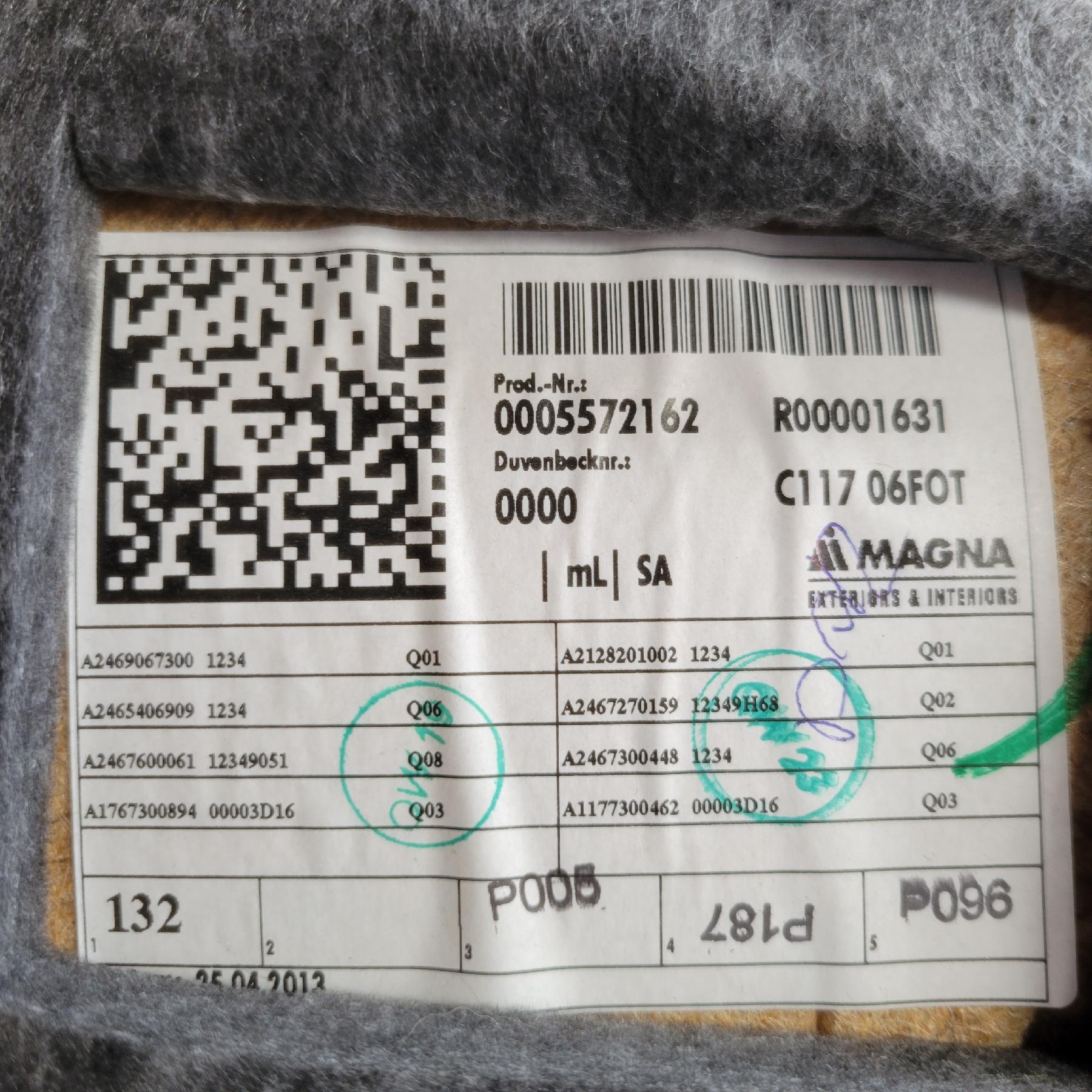 Panneau de porte arriere droit pour MERCEDES CLASSE CLA 117 Panneau de porte arriere droit pour MERCEDES CLASSE CLA 117
