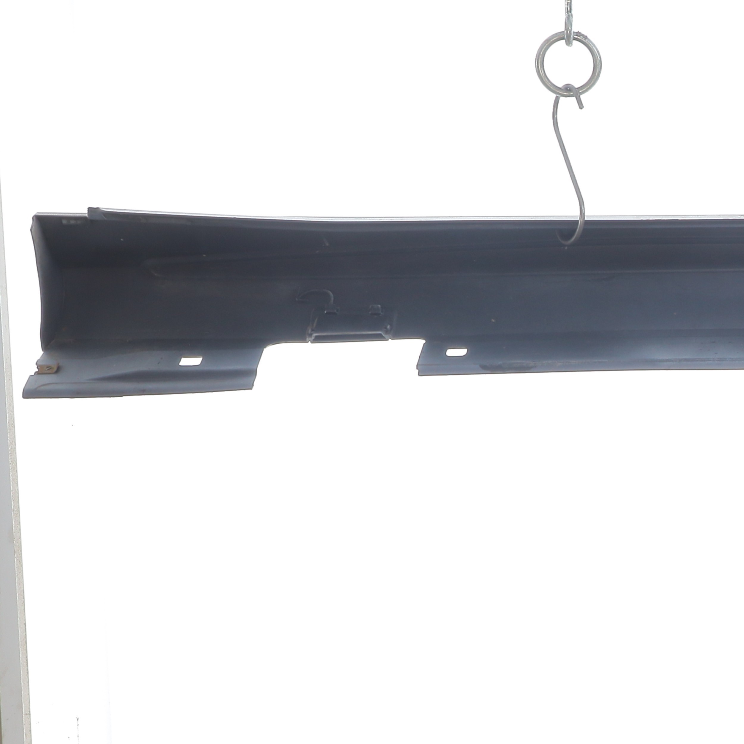 Bas de caisse gauche pour MERCEDES CLASSE CLA 117 Bas de caisse gauche pour MERCEDES CLASSE CLA 117