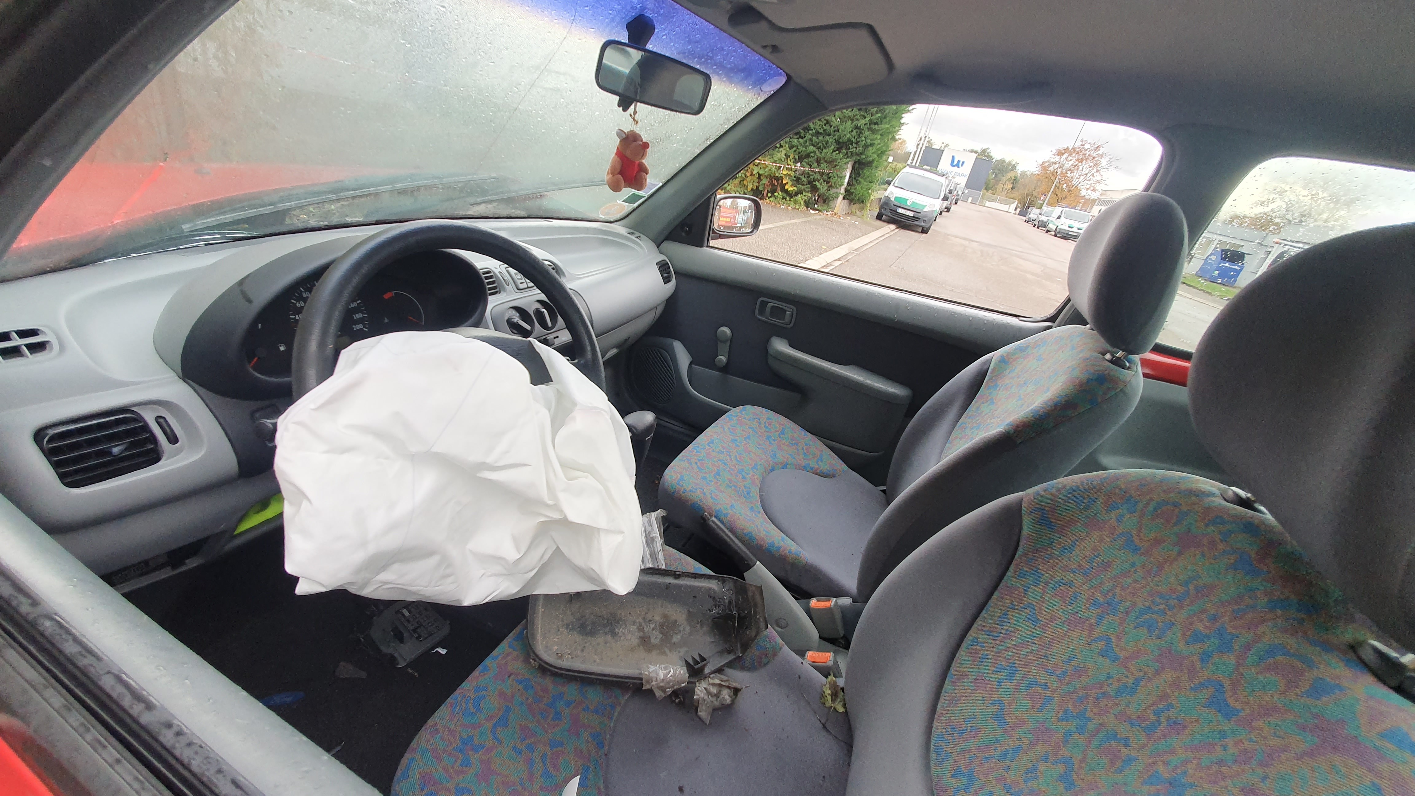 Feu arriere principal droit (feux) pour NISSAN MICRA 2 PHASE 3 Feu arriere principal droit (feux) pour NISSAN MICRA 2 PHASE 3