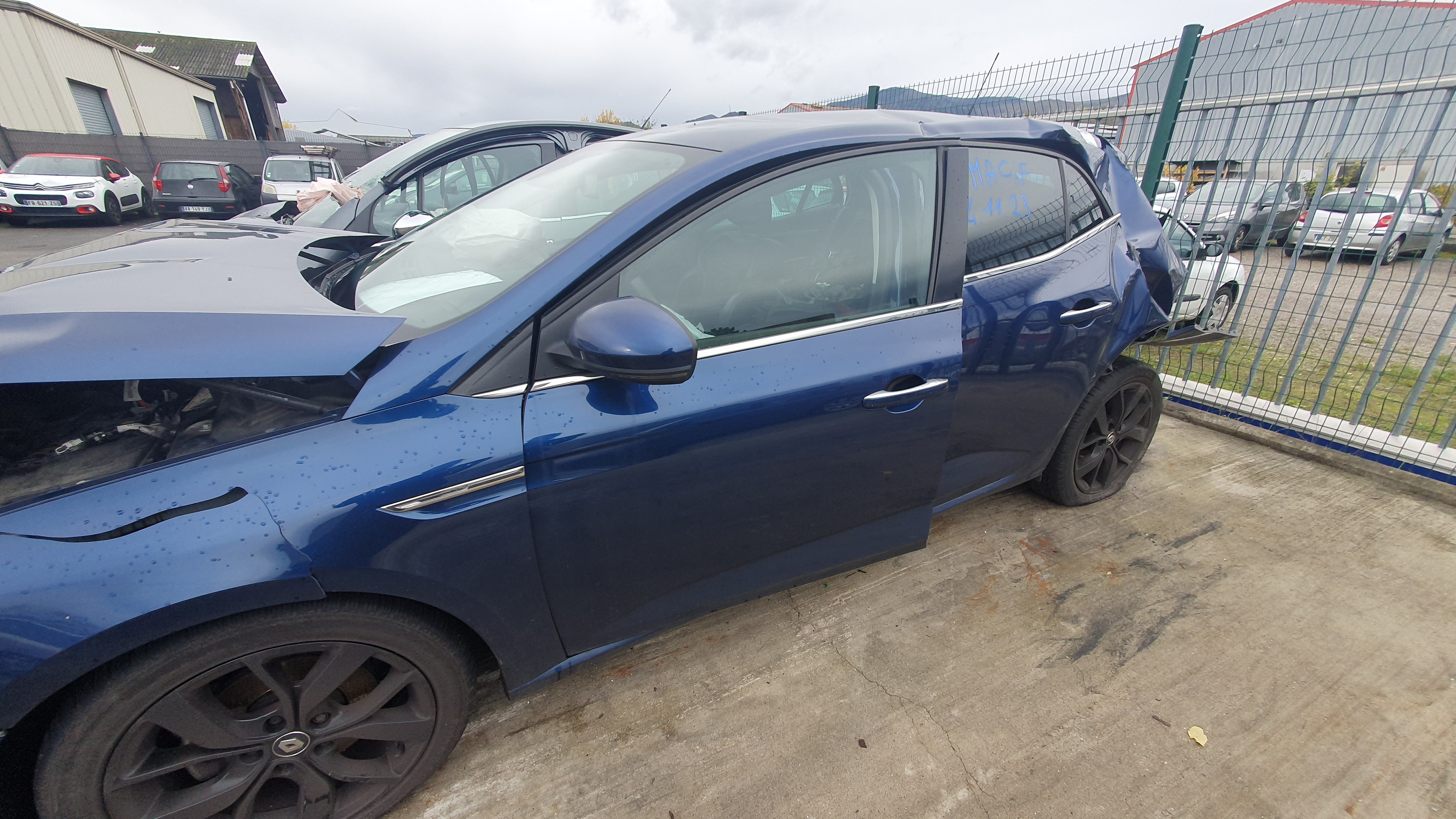 Com (Bloc Contacteur Tournant+Commodo Essuie Glace+Commodo Phare) pour RENAULT MEGANE 4 PHASE 1 Com (Bloc Contacteur Tournant+Commodo Essuie Glace+Commodo Phare) pour RENAULT MEGANE 4 PHASE 1