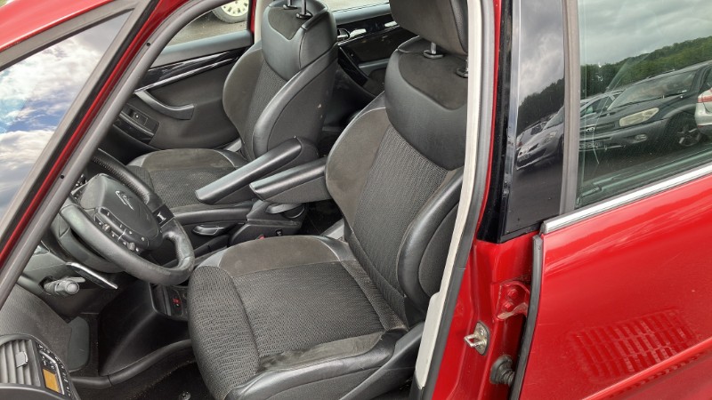Enjoliveur pour CITROEN C4 GRAND PICASSO 1 Enjoliveur pour CITROEN C4 GRAND PICASSO 1